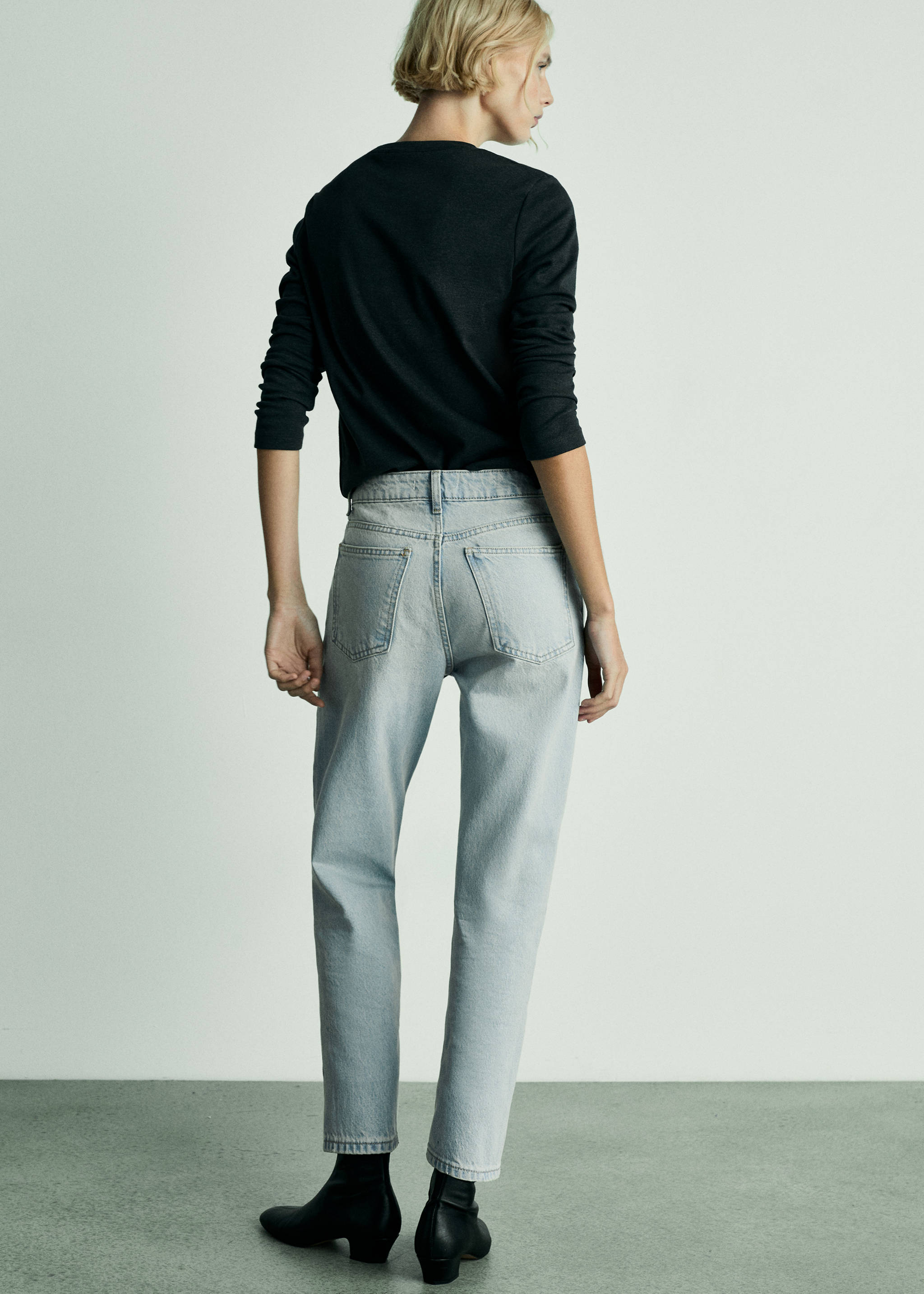 Jeans Mom2000 mom tiro alto - Reverso del artículo