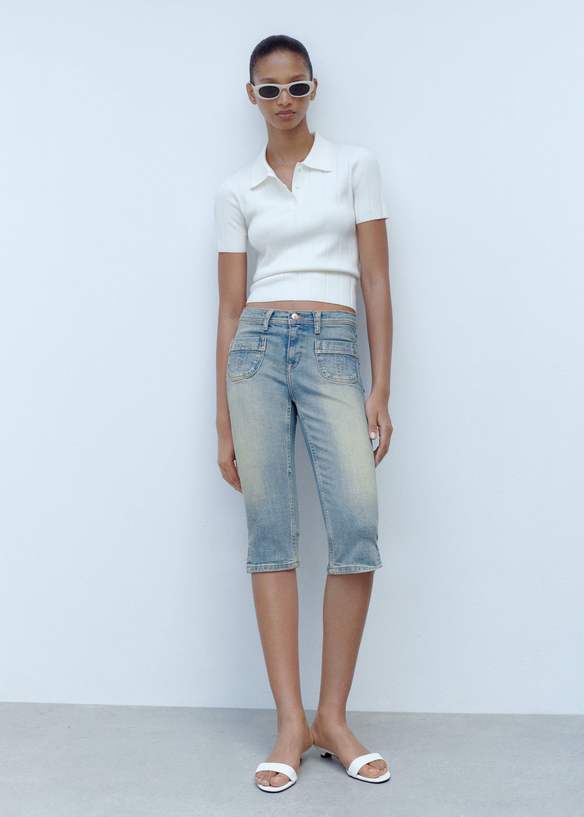 Capri jeans with pockets - General plane