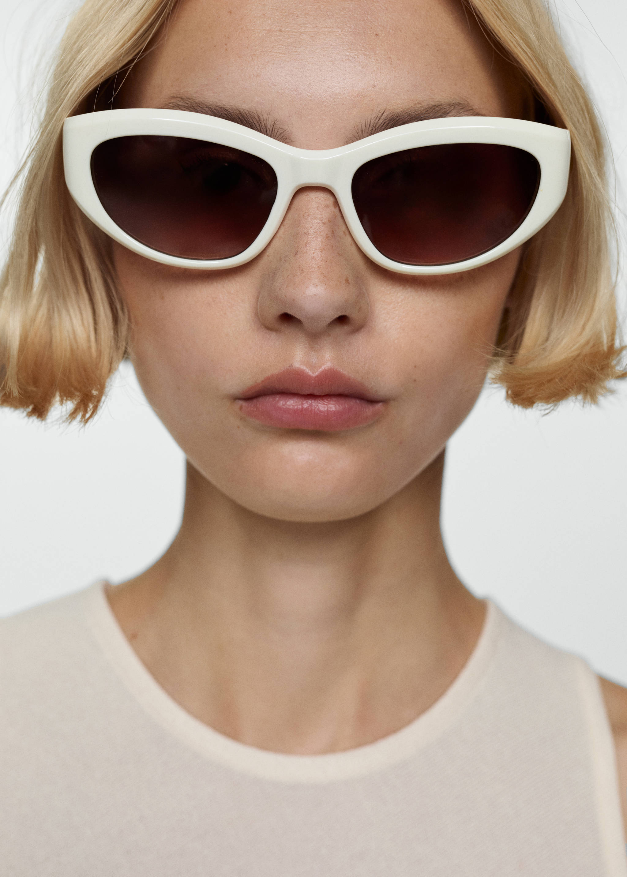 Bow knitted dress - Details of the article 1