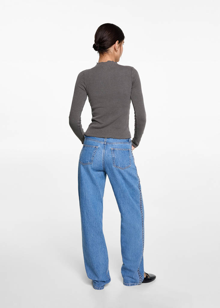 Long-sleeved t-shirt with decorative seams — Charcoal