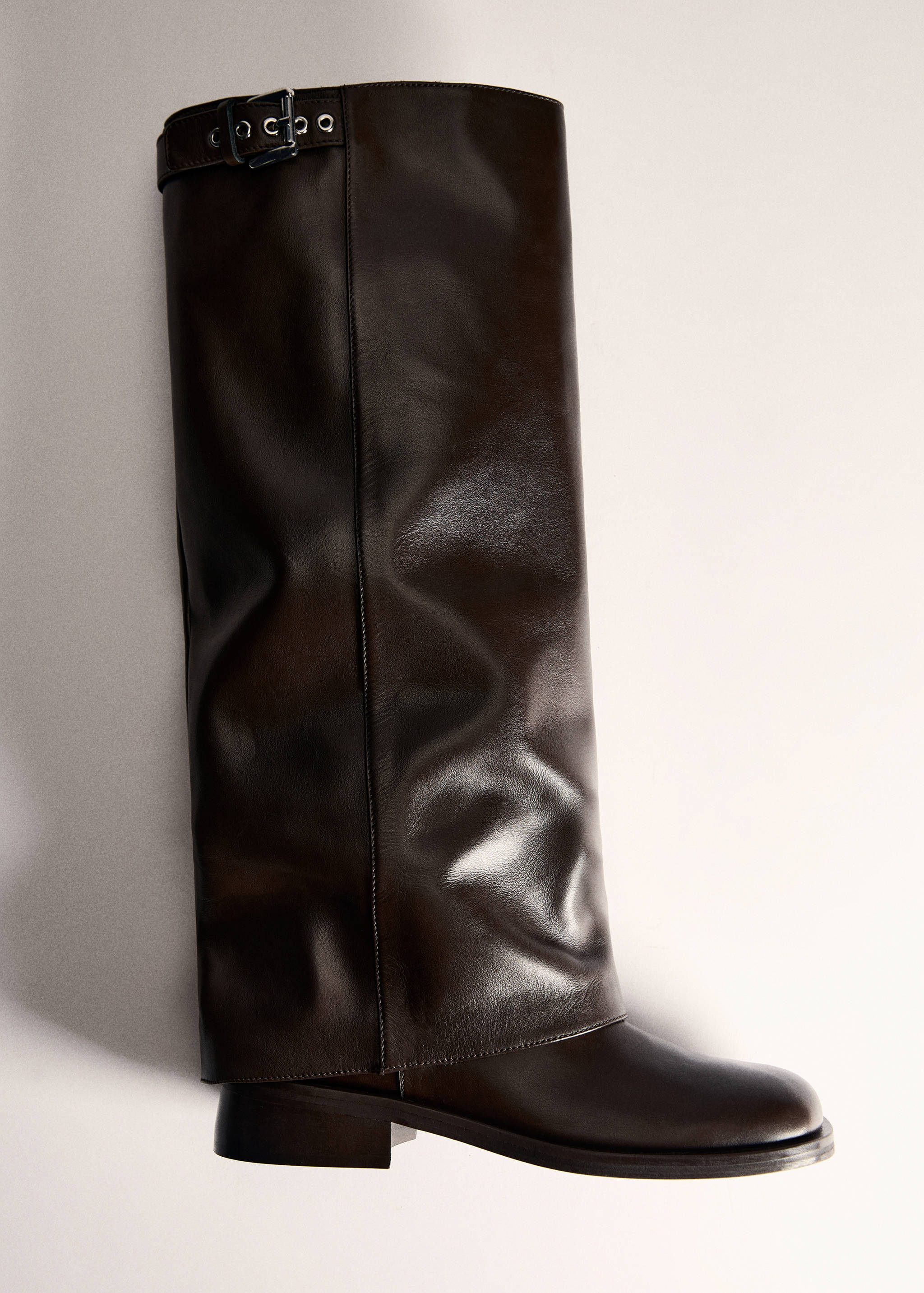 Buckle ankle boots - Details of the article 5