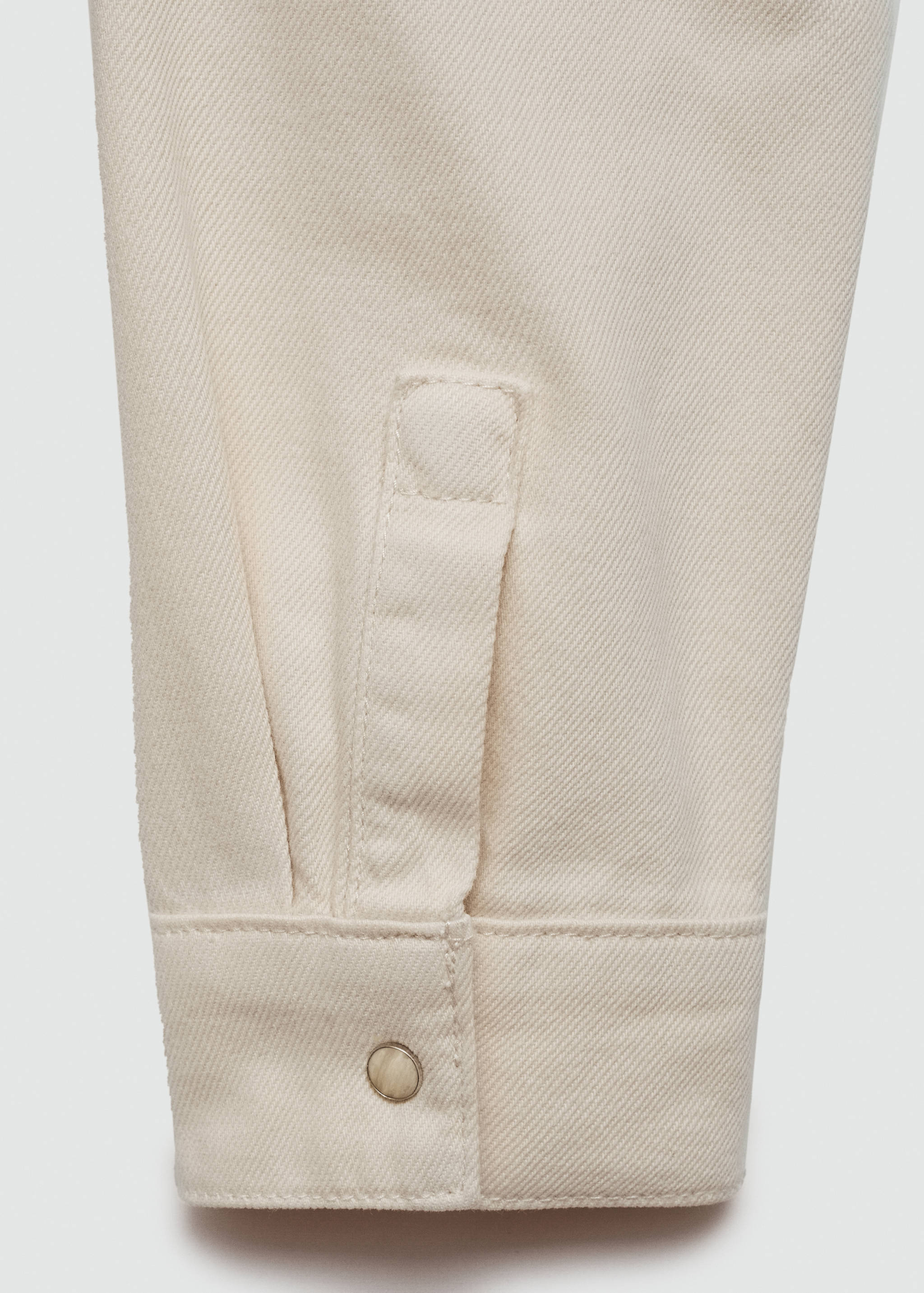 Fitted denim shirt - Details of the article 0