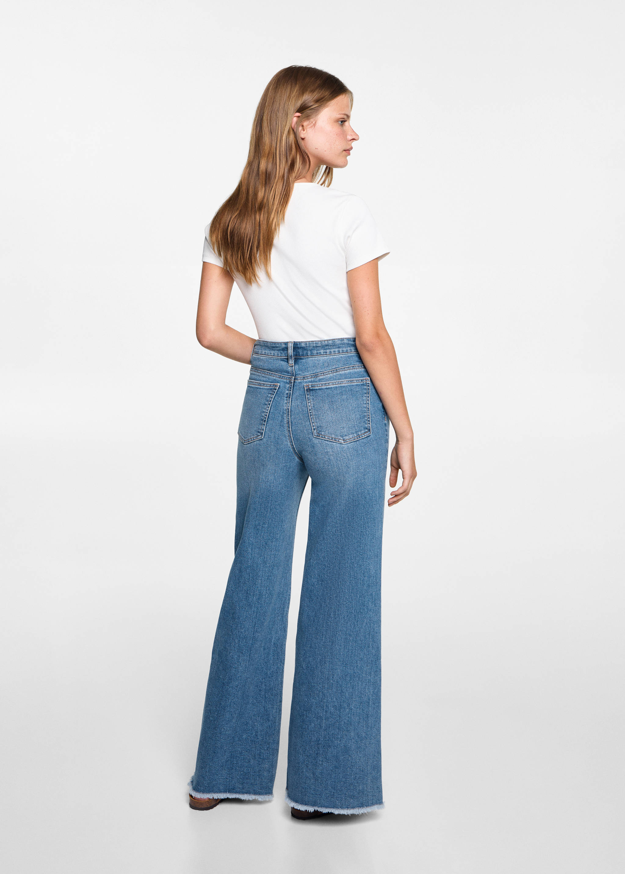 Flared jeans - Reverse of the article