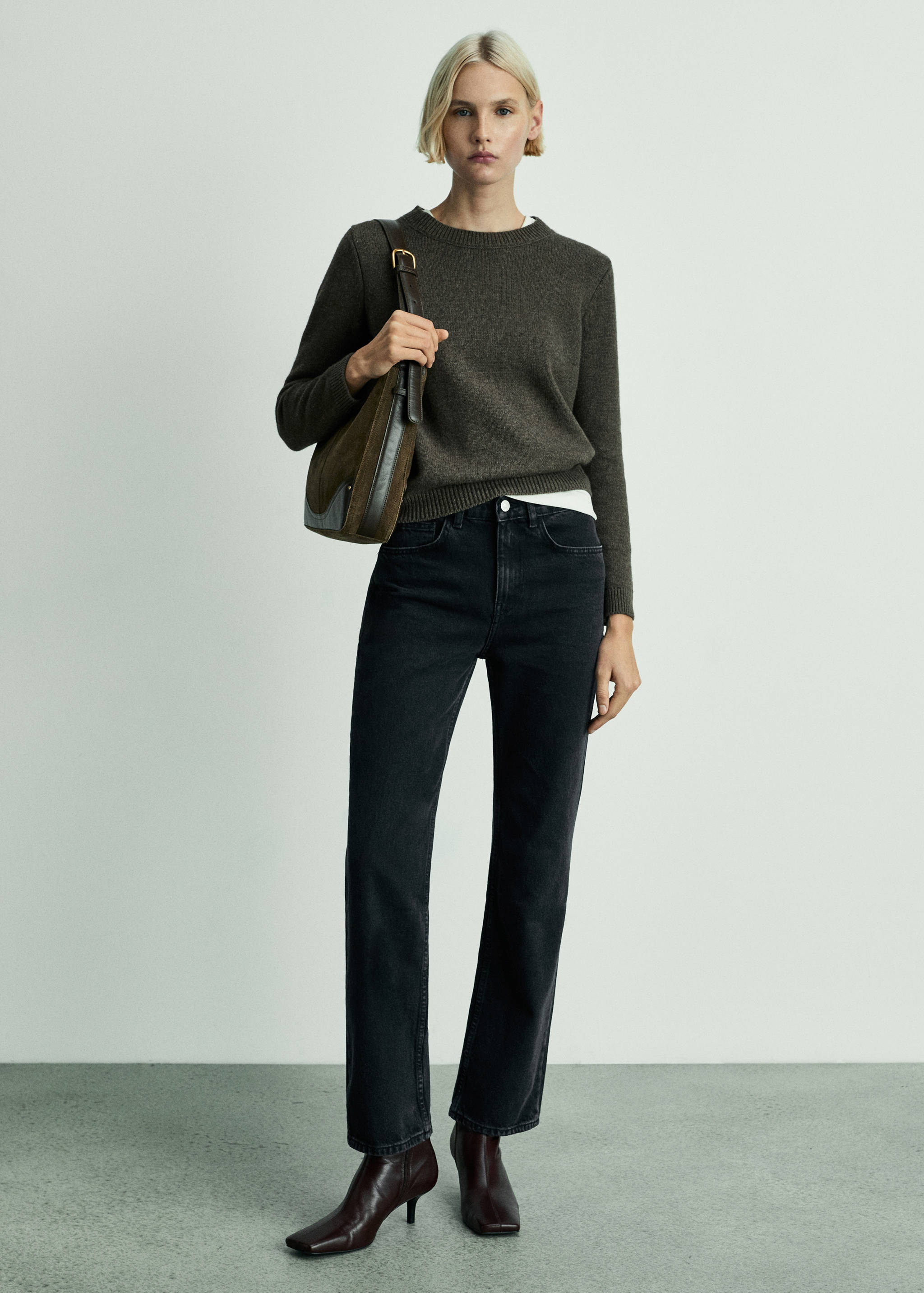 Matilda medium-rise straight-fit jeans - General plane