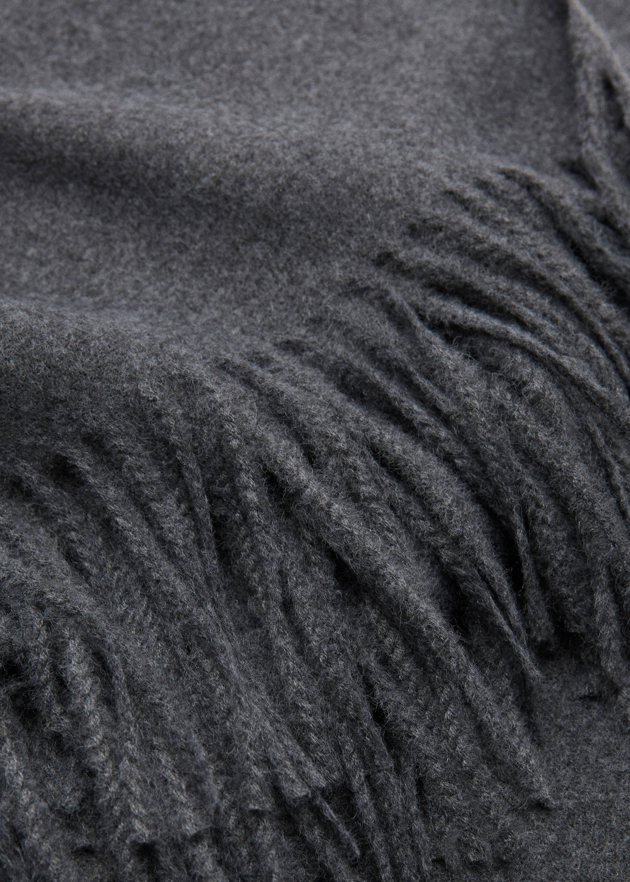 Fringed edge scarf - Medium plane