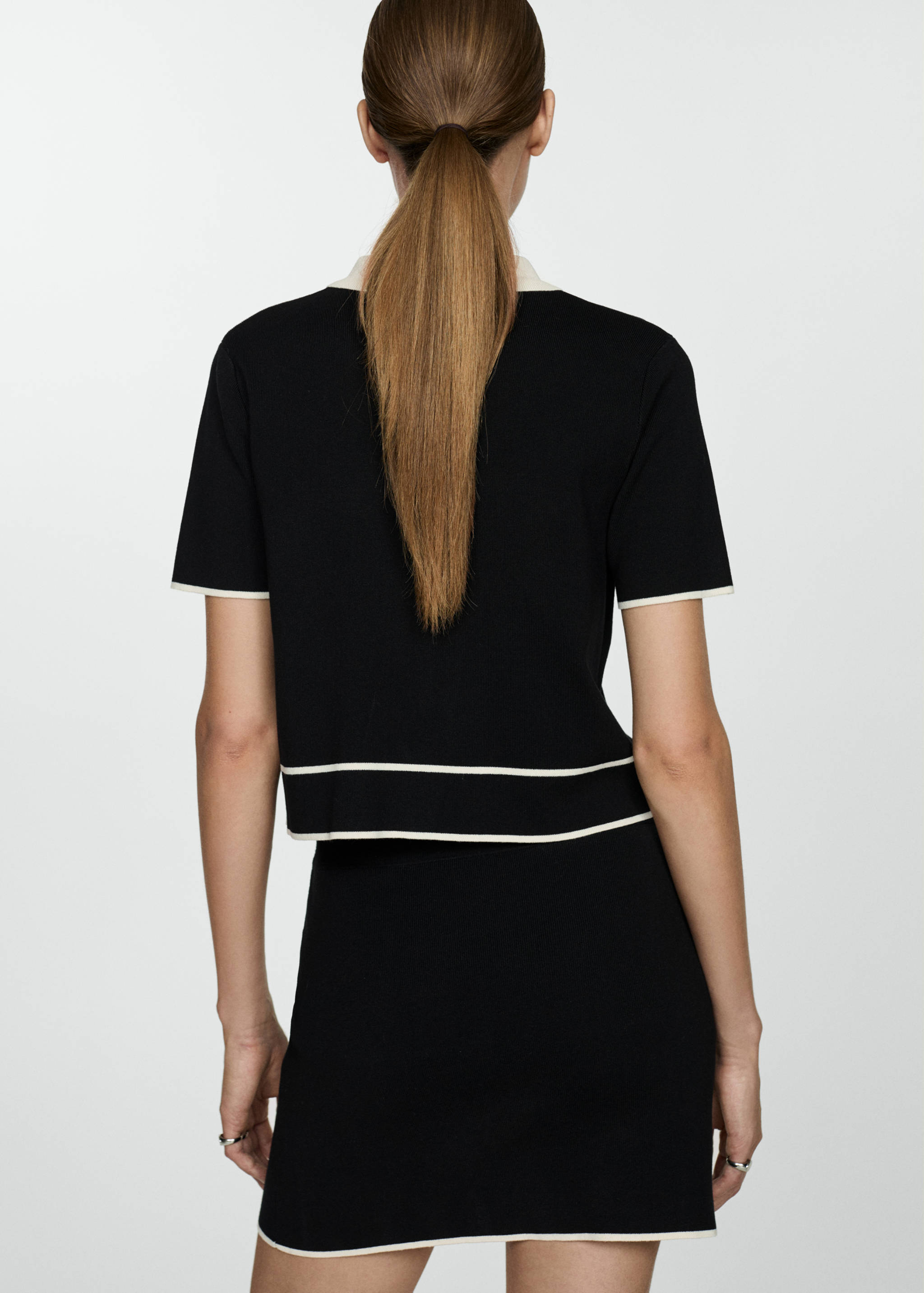 Short-sleeved cardigan with contrasting trims - Reverse of the article