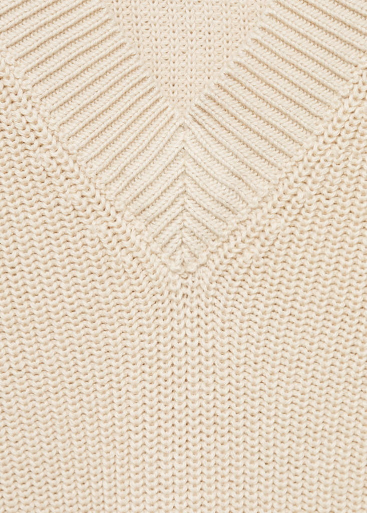 V-neck sweater — Beige