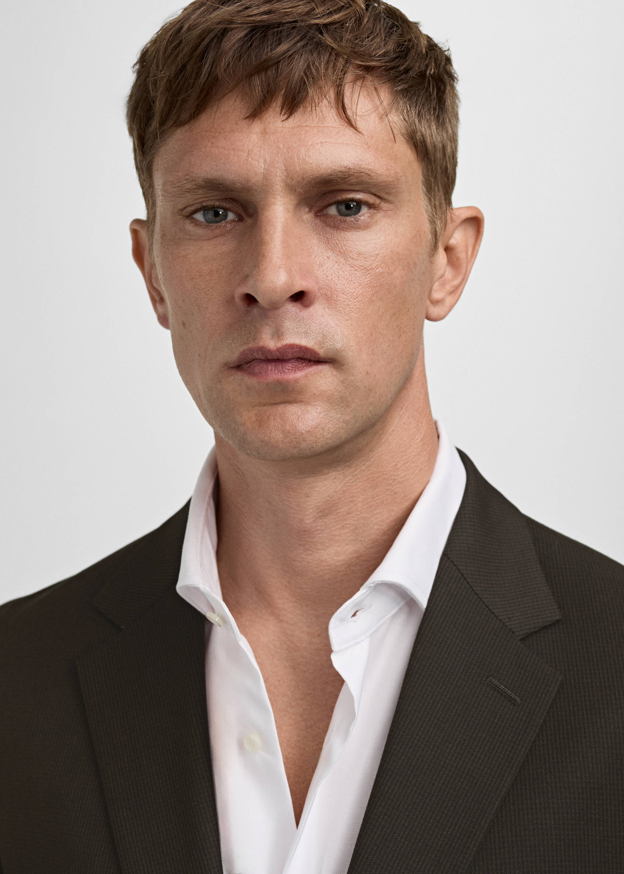 Stretch-fabric slim-fit suit jacket - Details of the article 1