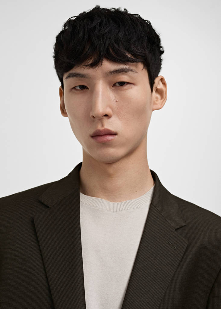 Stretch-fabric slim-fit suit jacket — Brown