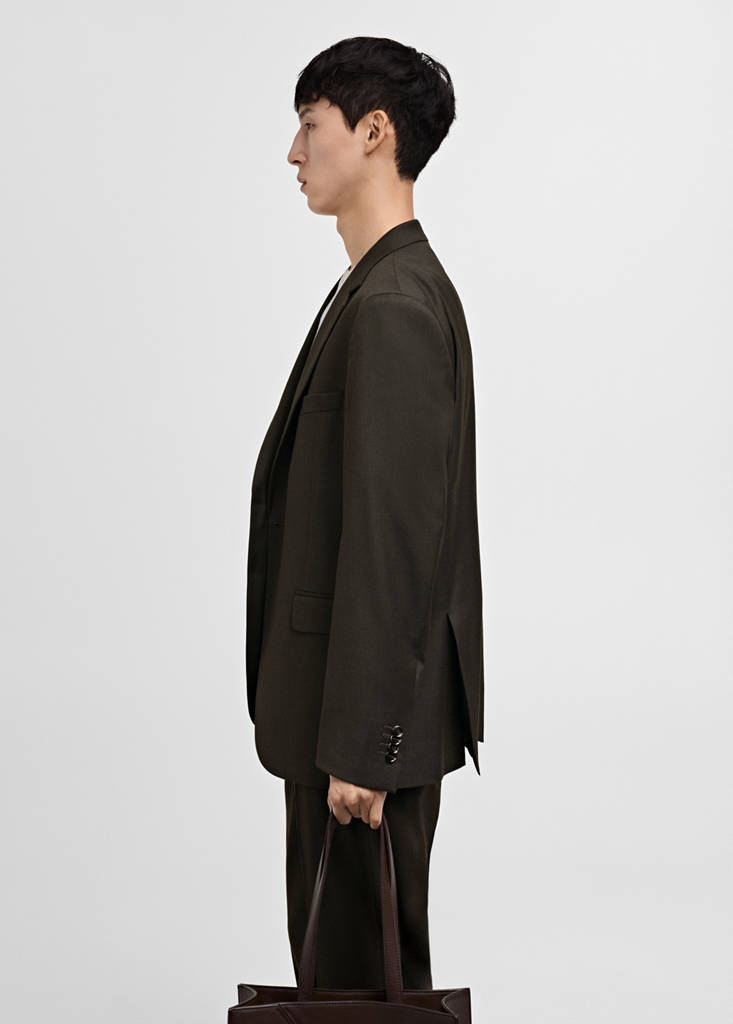 Stretch-fabric slim-fit suit jacket — Brown