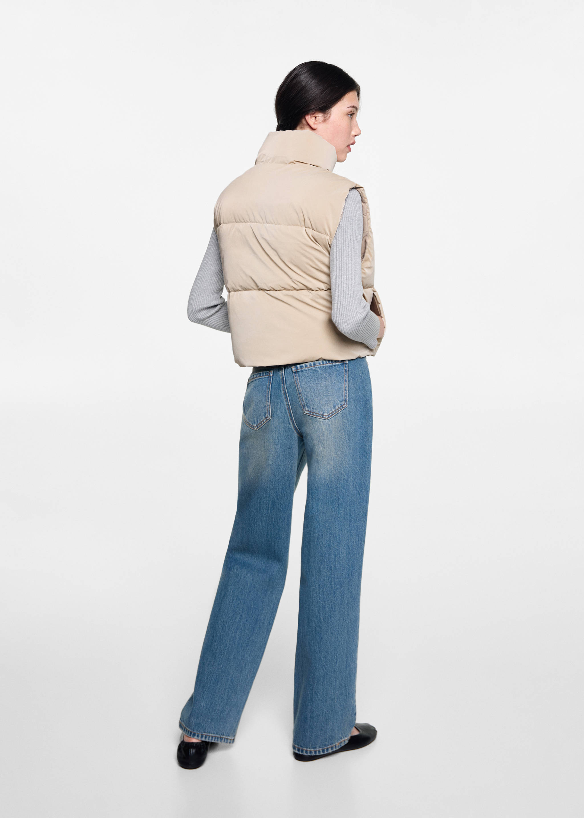 Cepli kapitoneli yelek - Ürünün arkası