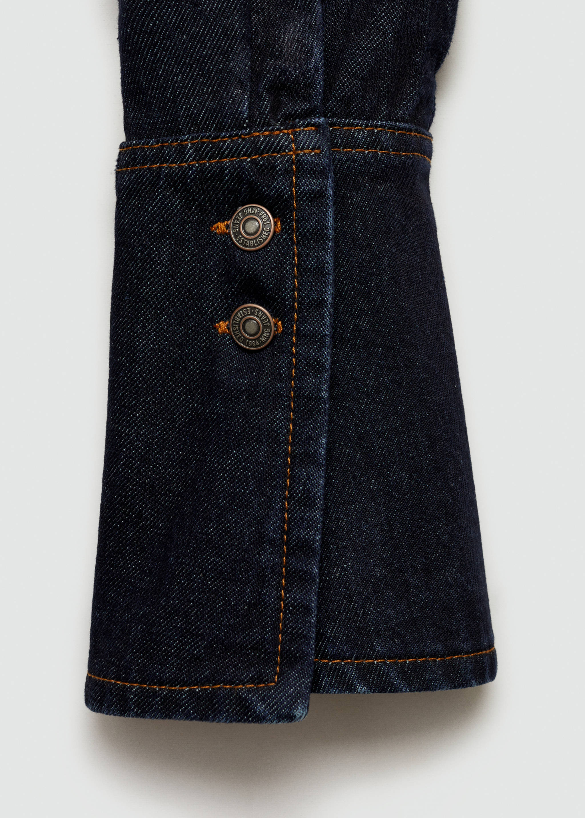 Denim shirt with seams - Details of the article 0