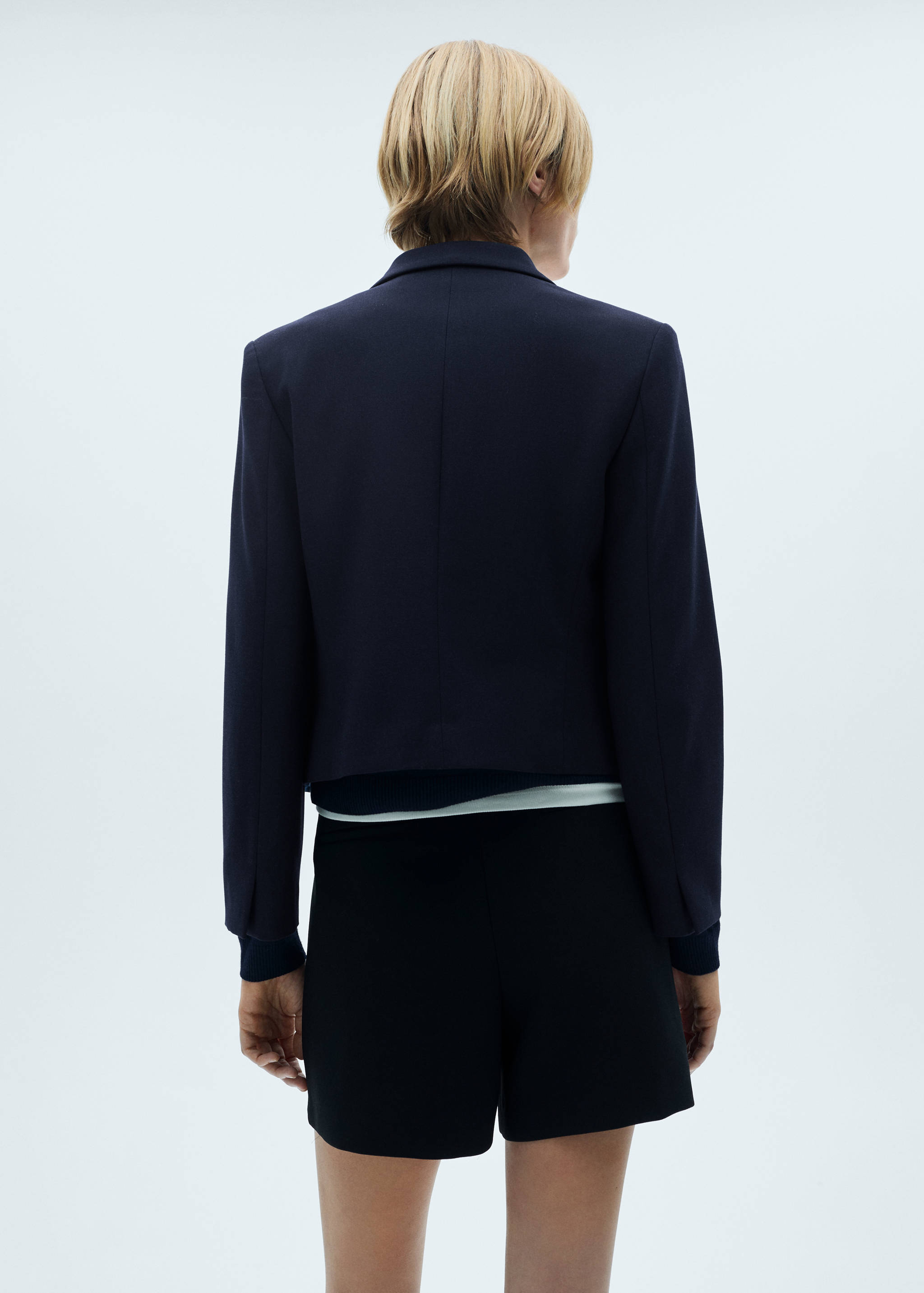 Cropped jacket with buttons - Reverse of the article
