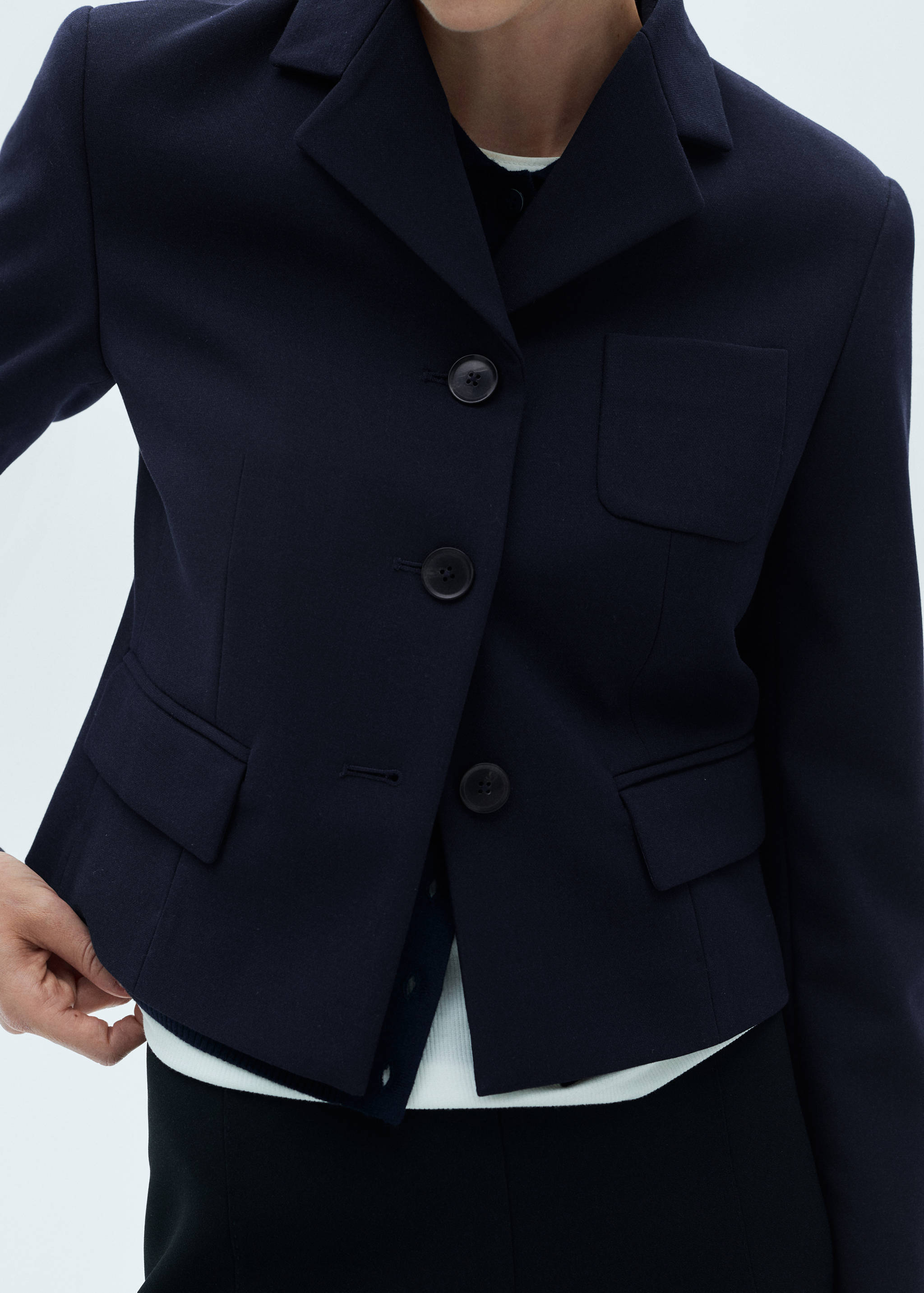 Cropped jacket with buttons - Details of the article 6