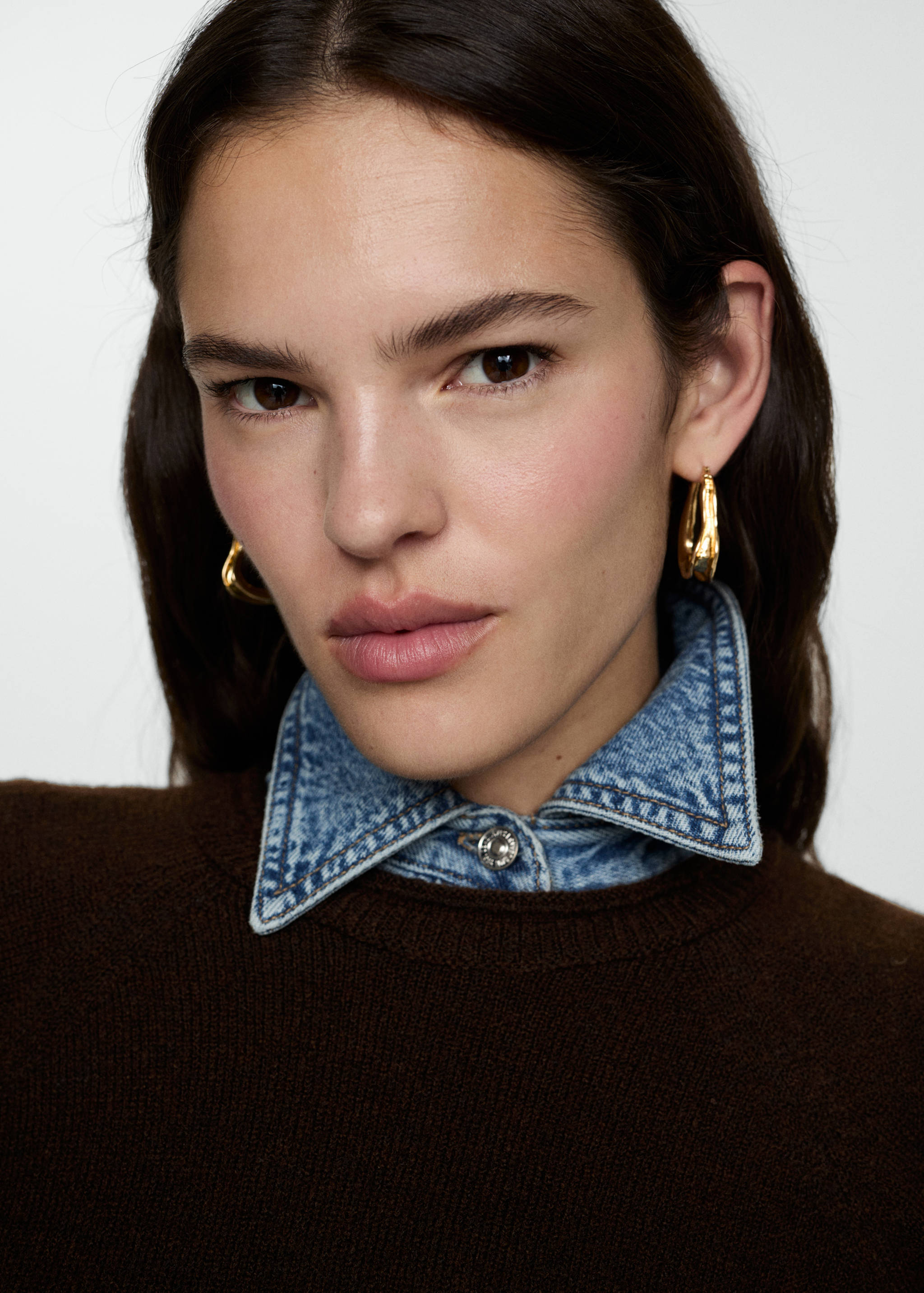 Fine-knit wool-blend sweater - Details of the article 1