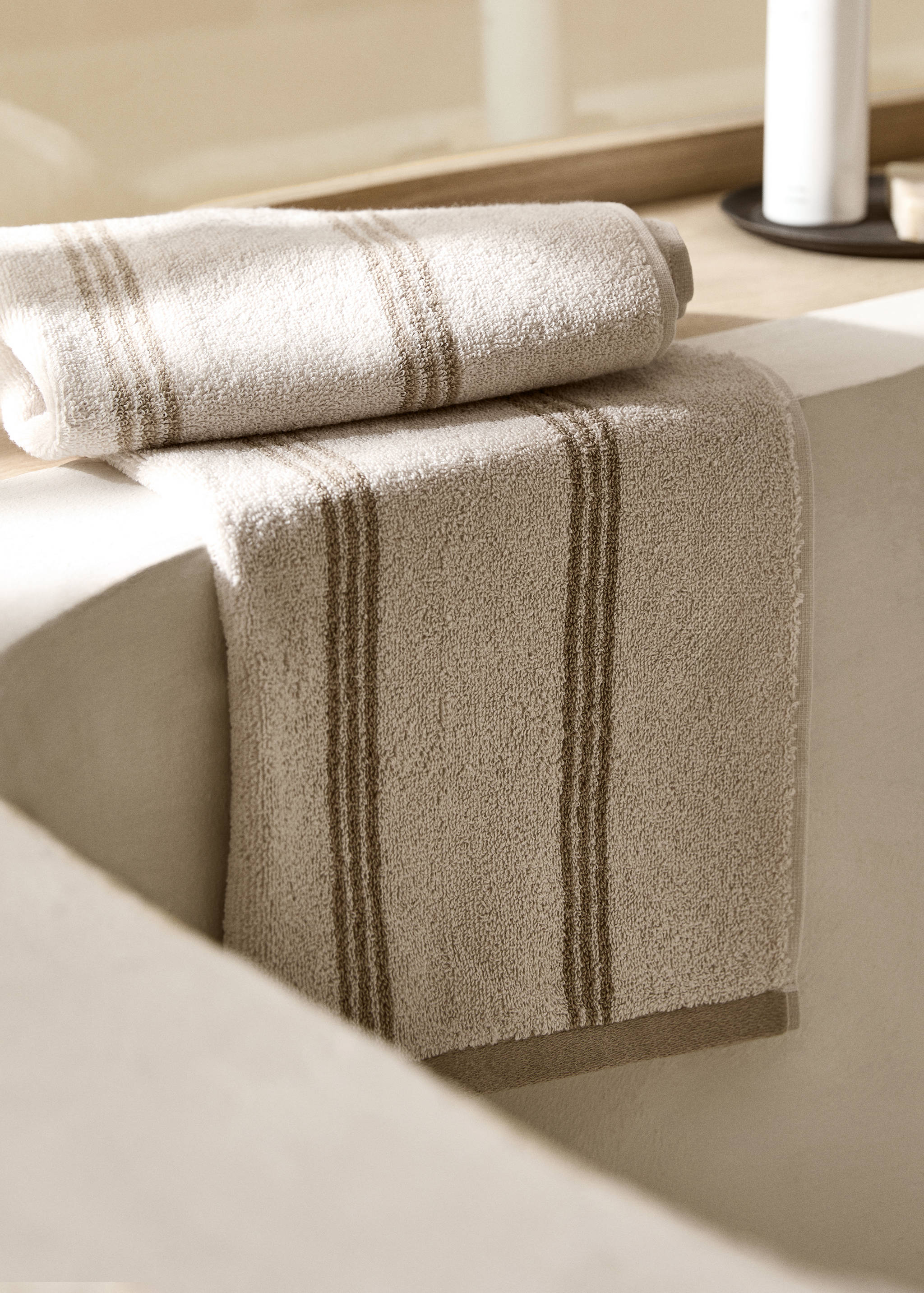 100% cotton striped hand towel 50x90cm - General plane