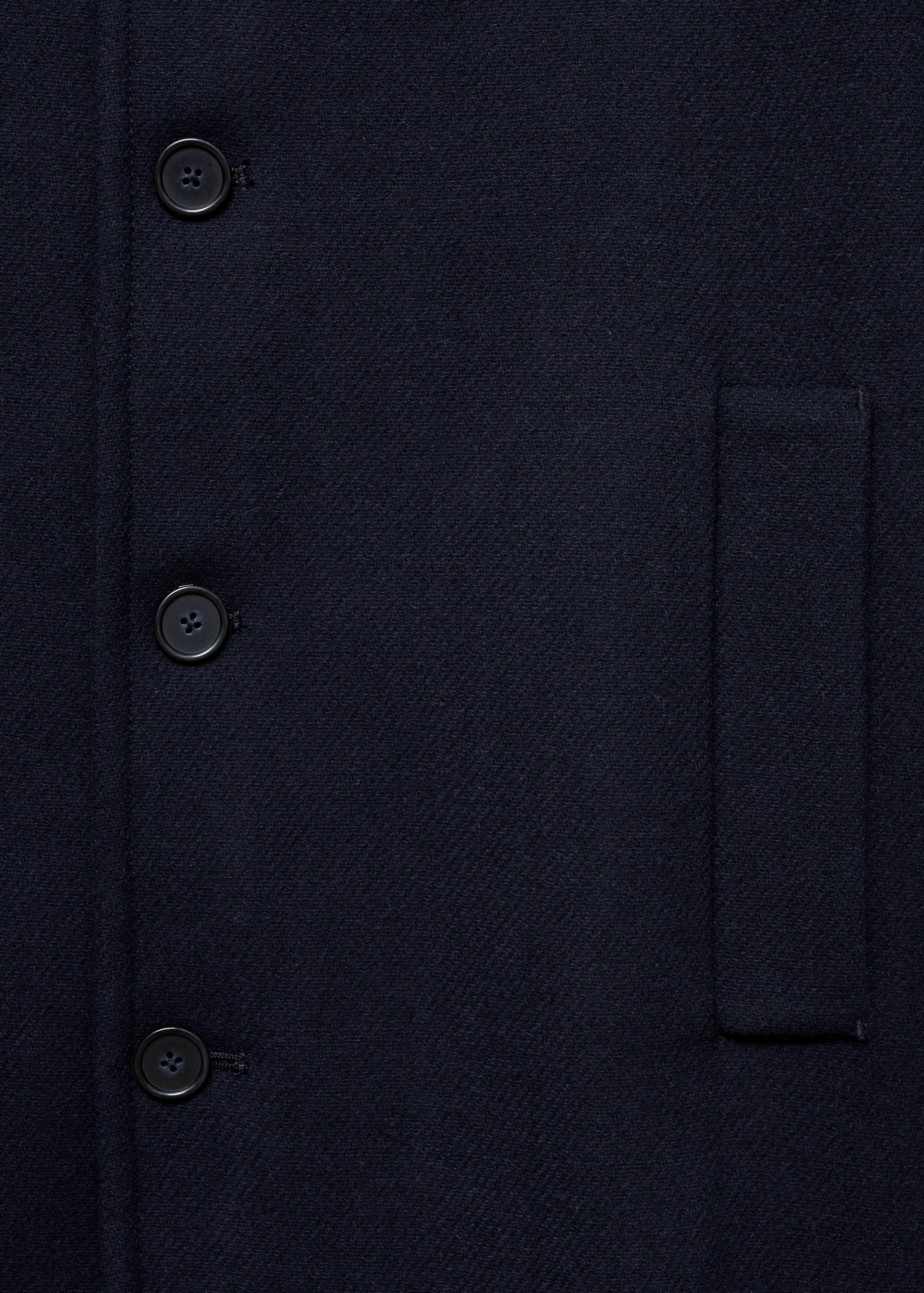 Sobretudo de lã com gola alta - Pormenor do artigo 8