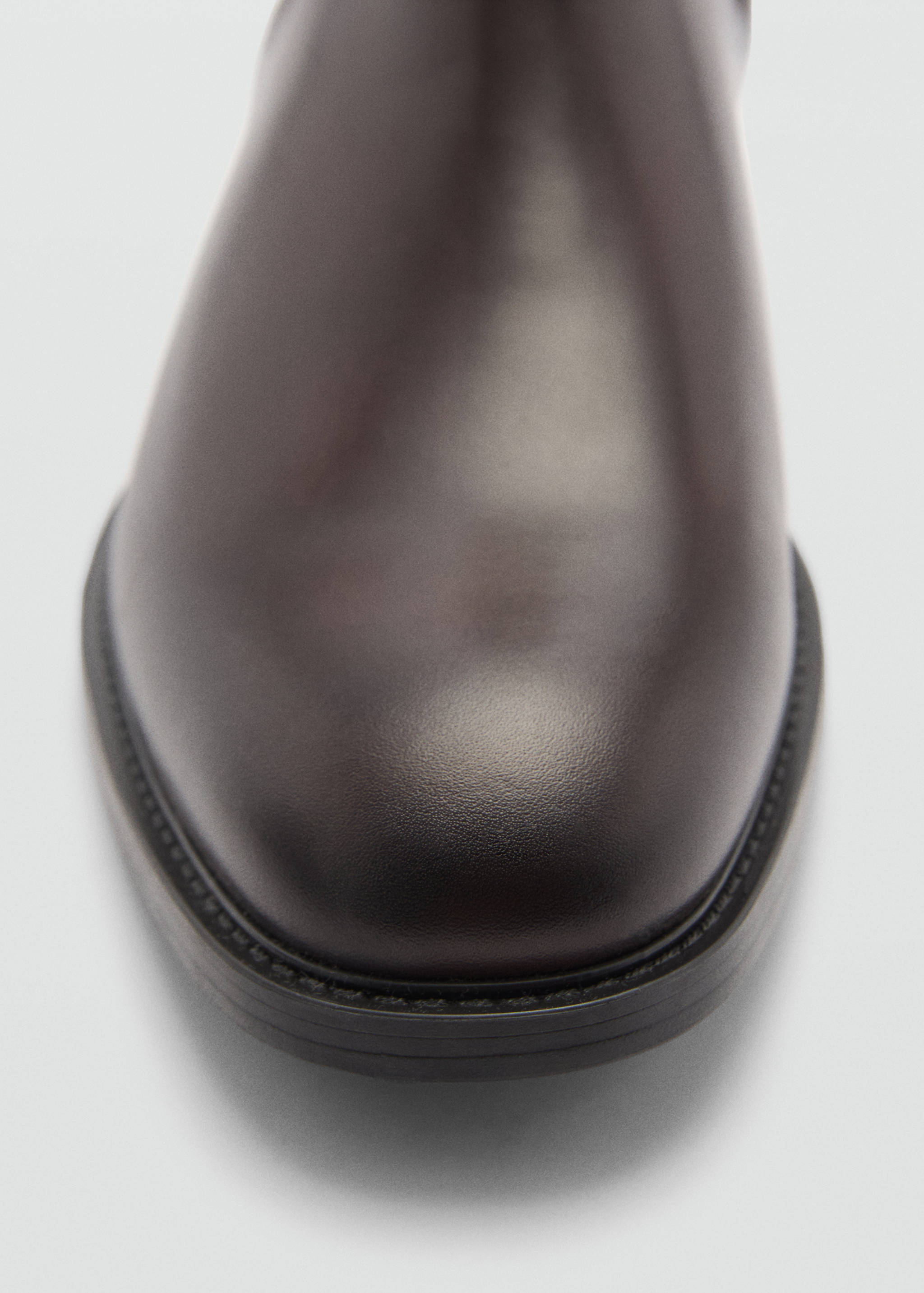 Polished leather chelsea boots - Details of the article 2
