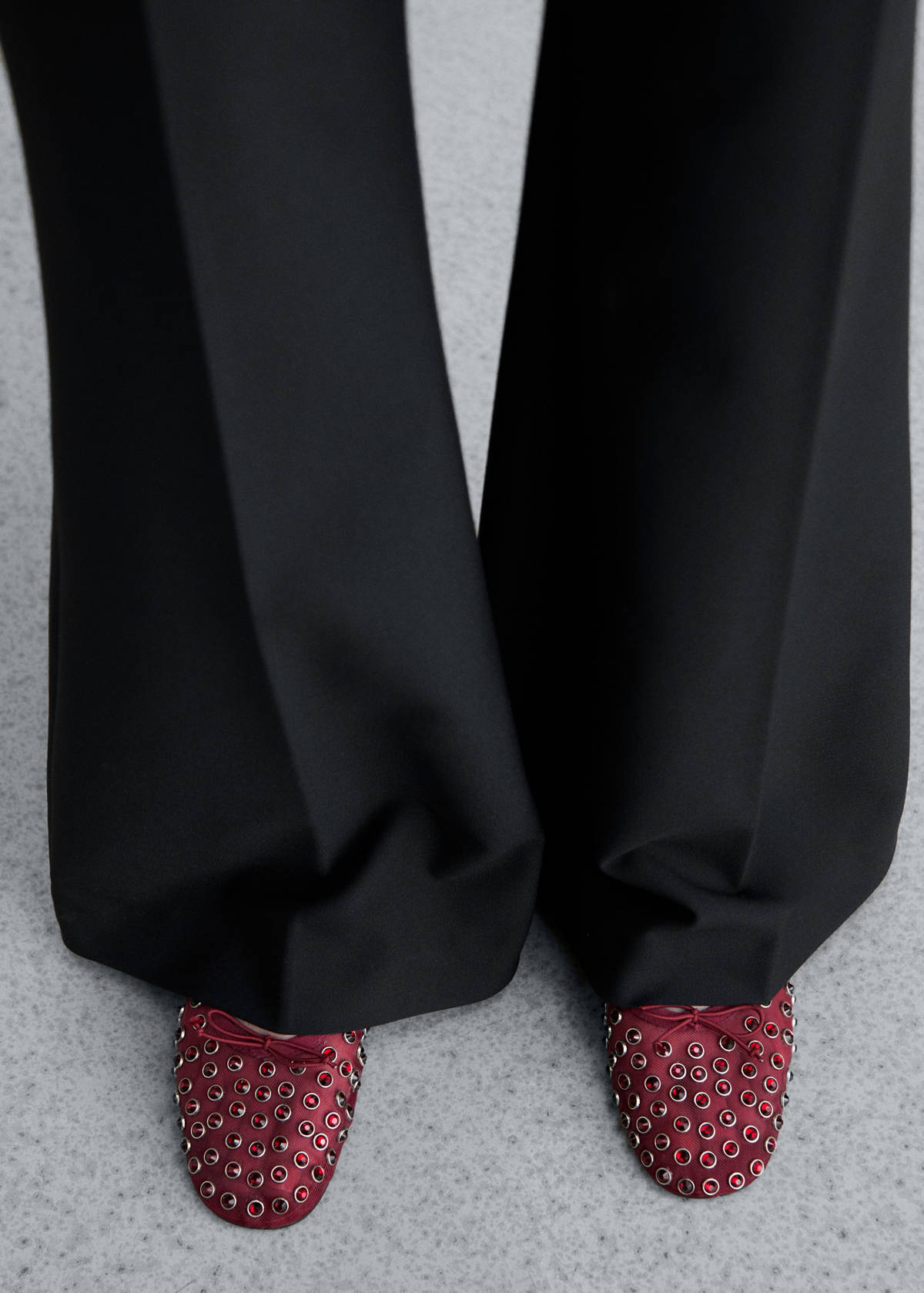 Studded mesh ballerina shoes — Burgundy