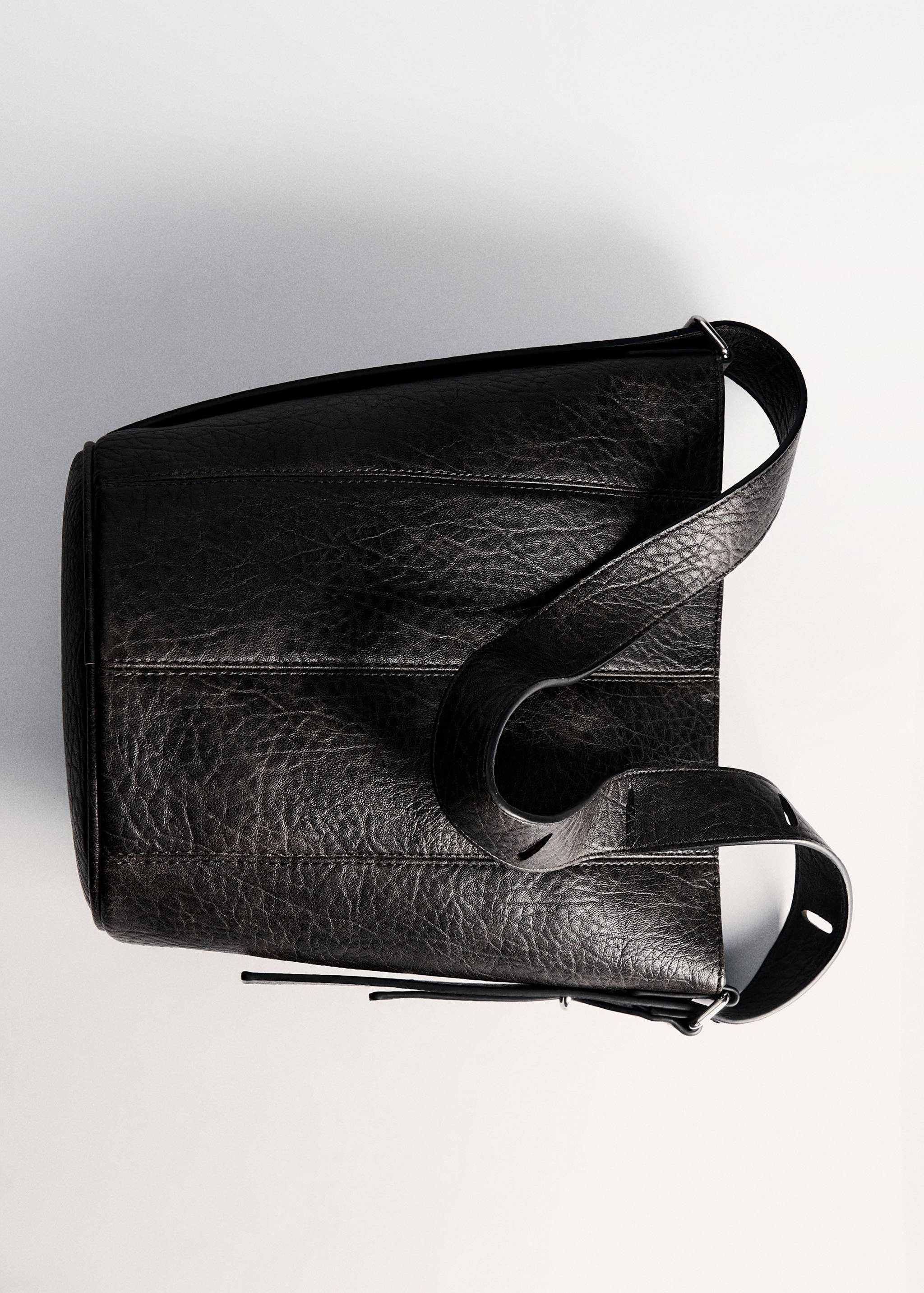 Faux-leather bucket handbag - Details of the article 5