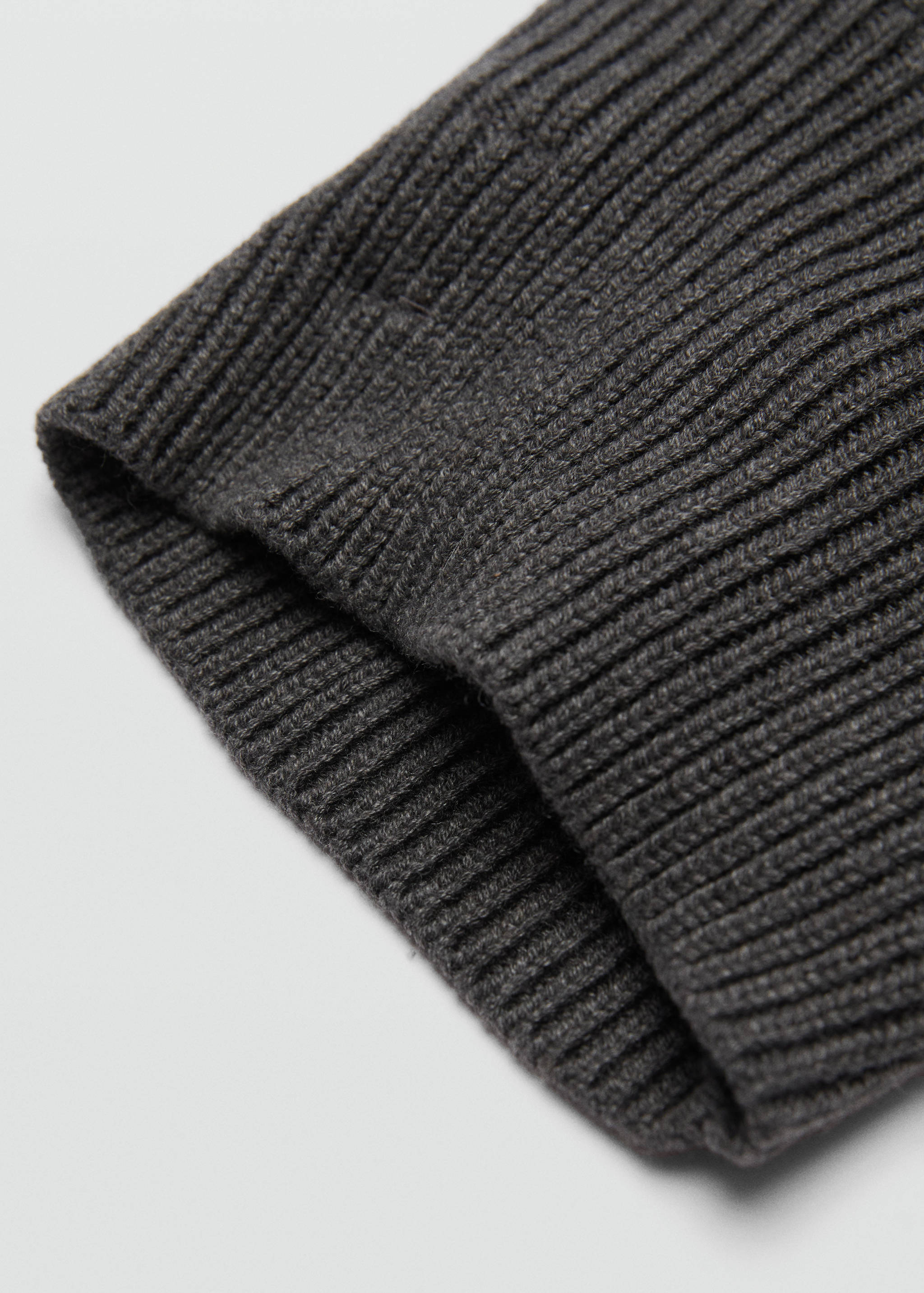 Knitted balaclava hat - Details of the article 1