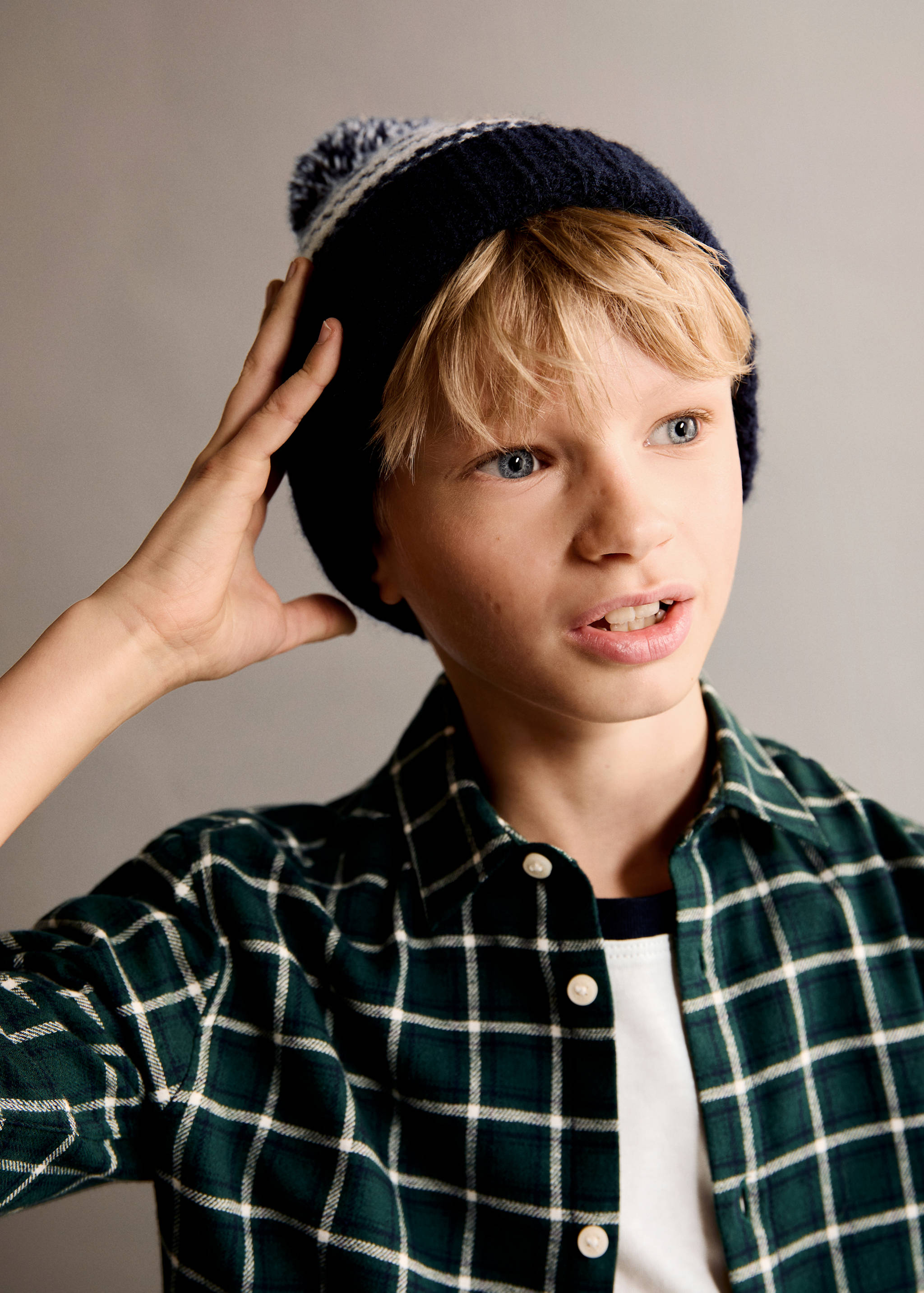 Bonnet jacquard pompon - Plan général