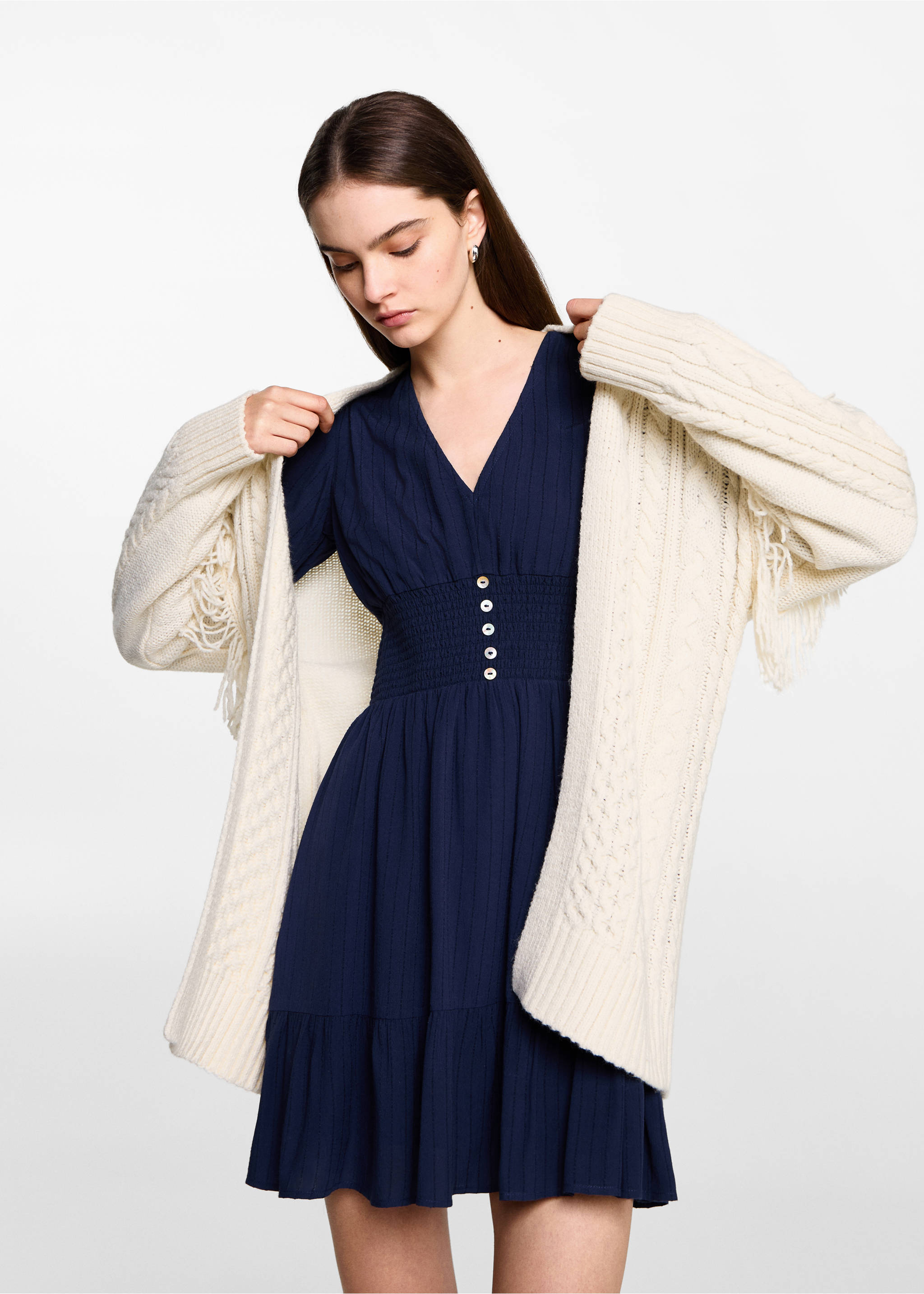 Cable knit cardigan with fringes - Medium plane, Ecru. Ref: 77046746-00.