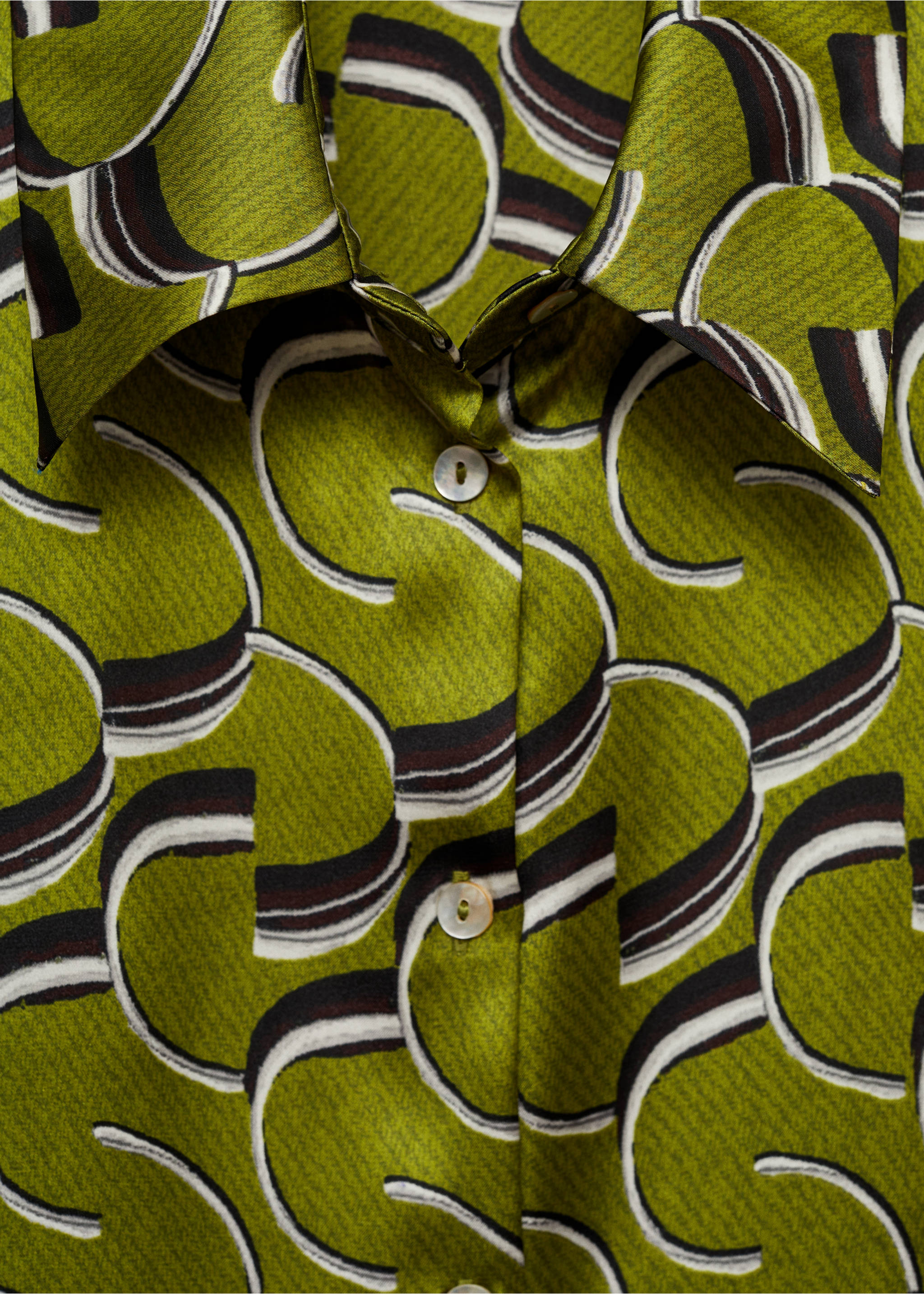 Satin print shirt - Details of the article 8, Green. Ref: 77046751-00.