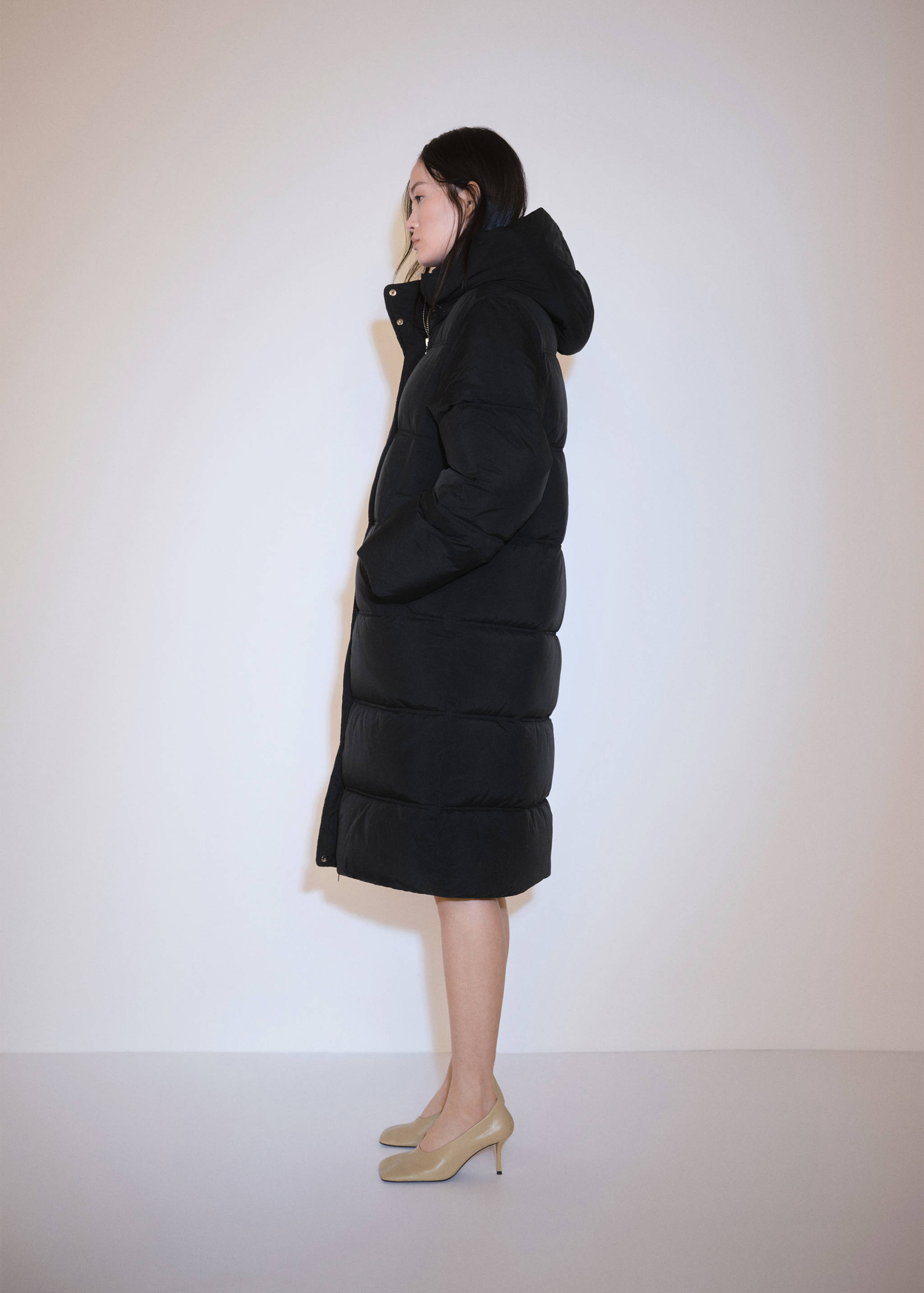 Quilted long coat - General plane