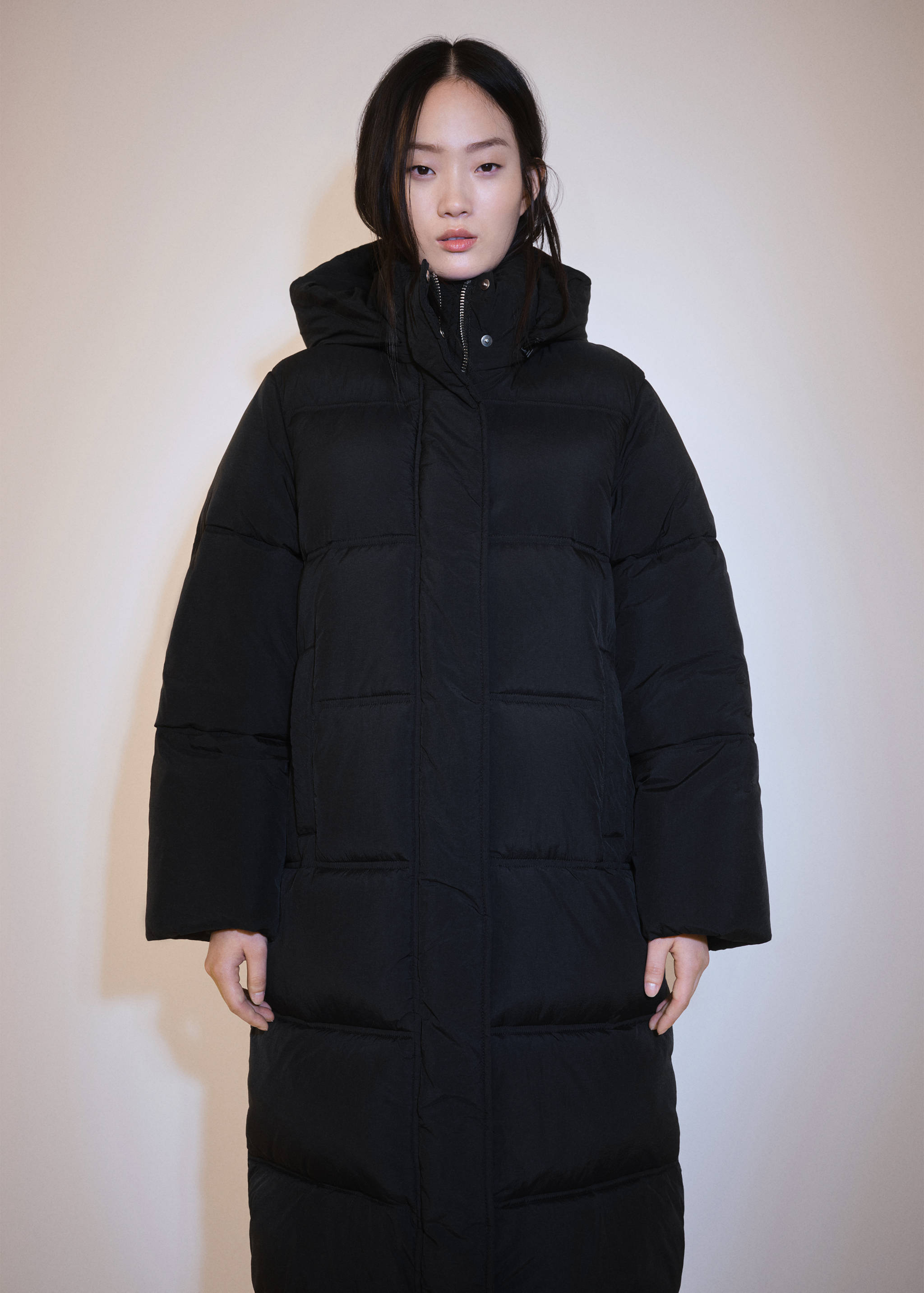 Quilted long coat - Medium plane