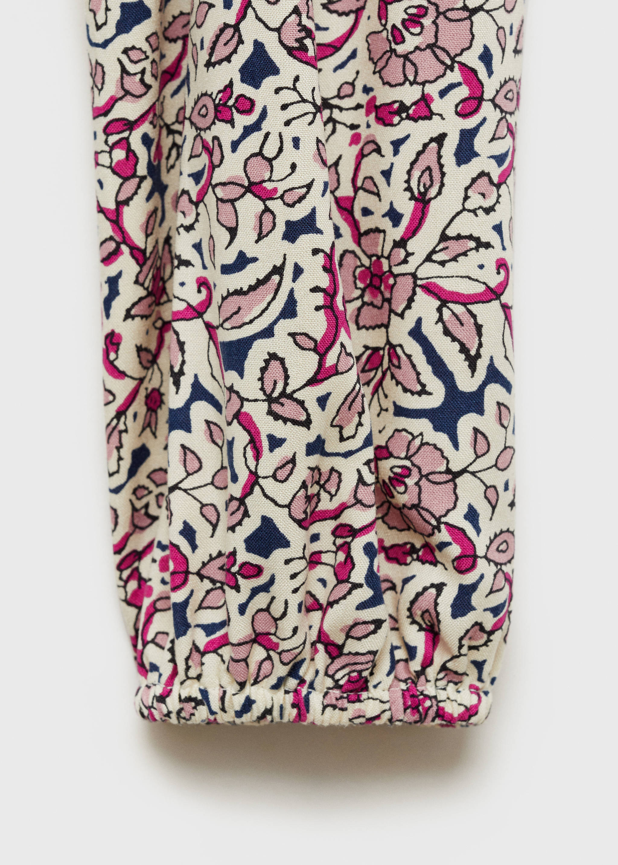 Frilled-sleeve ruched blouse - Details of the article 0