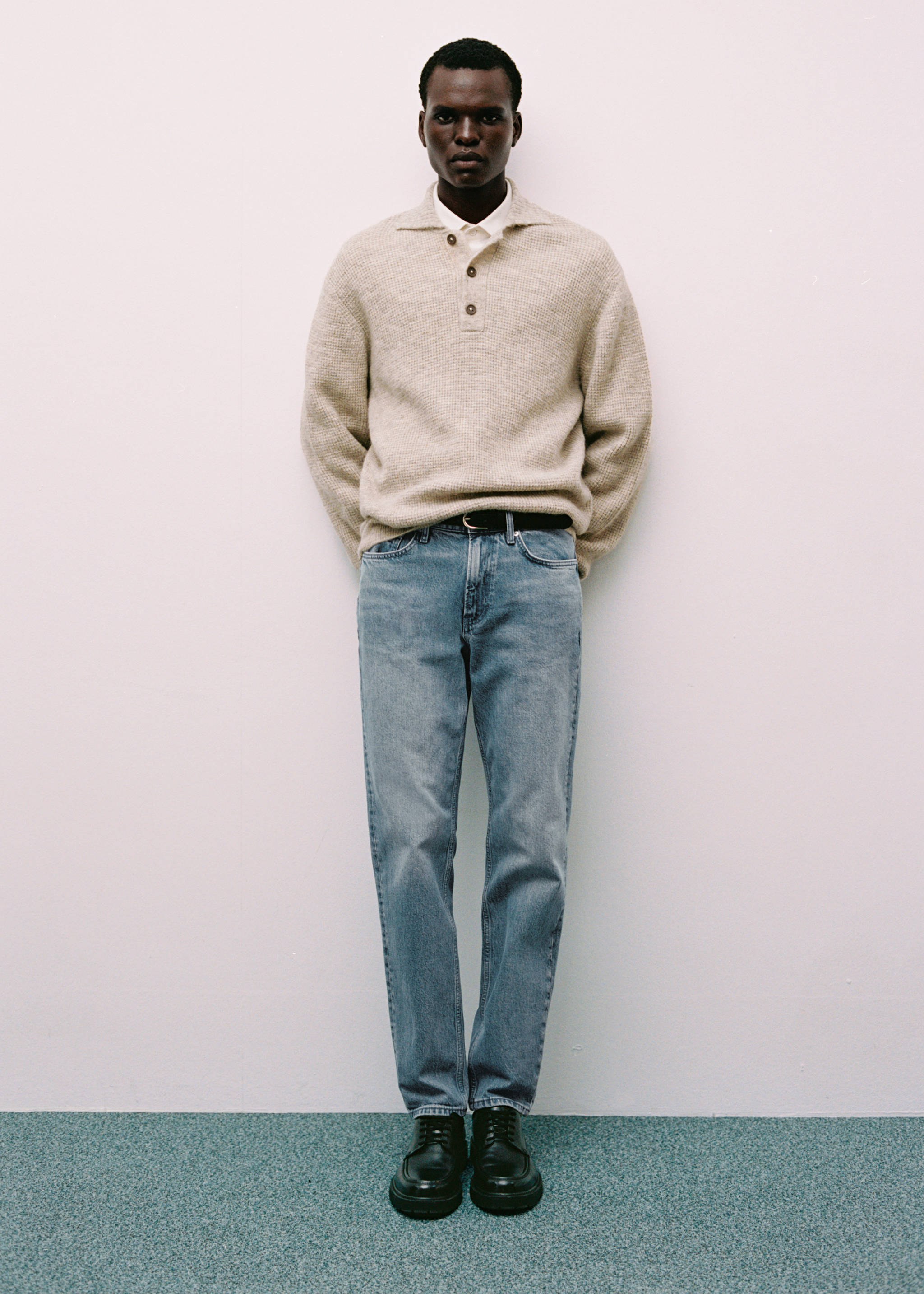 Jean regular-fit effet usé - Détail de l'article 3