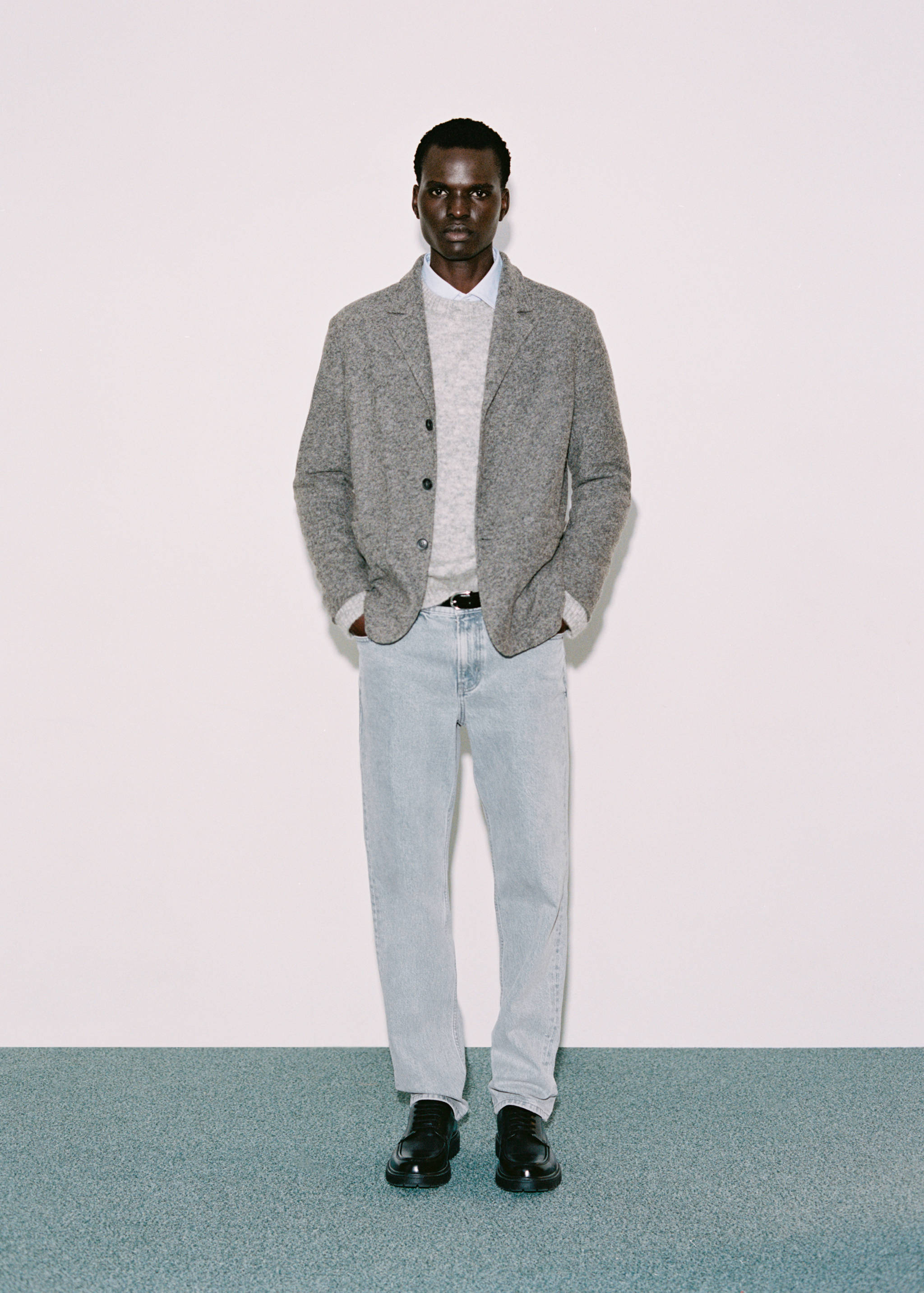 Jean regular-fit délavé clair - Détail de l'article 3