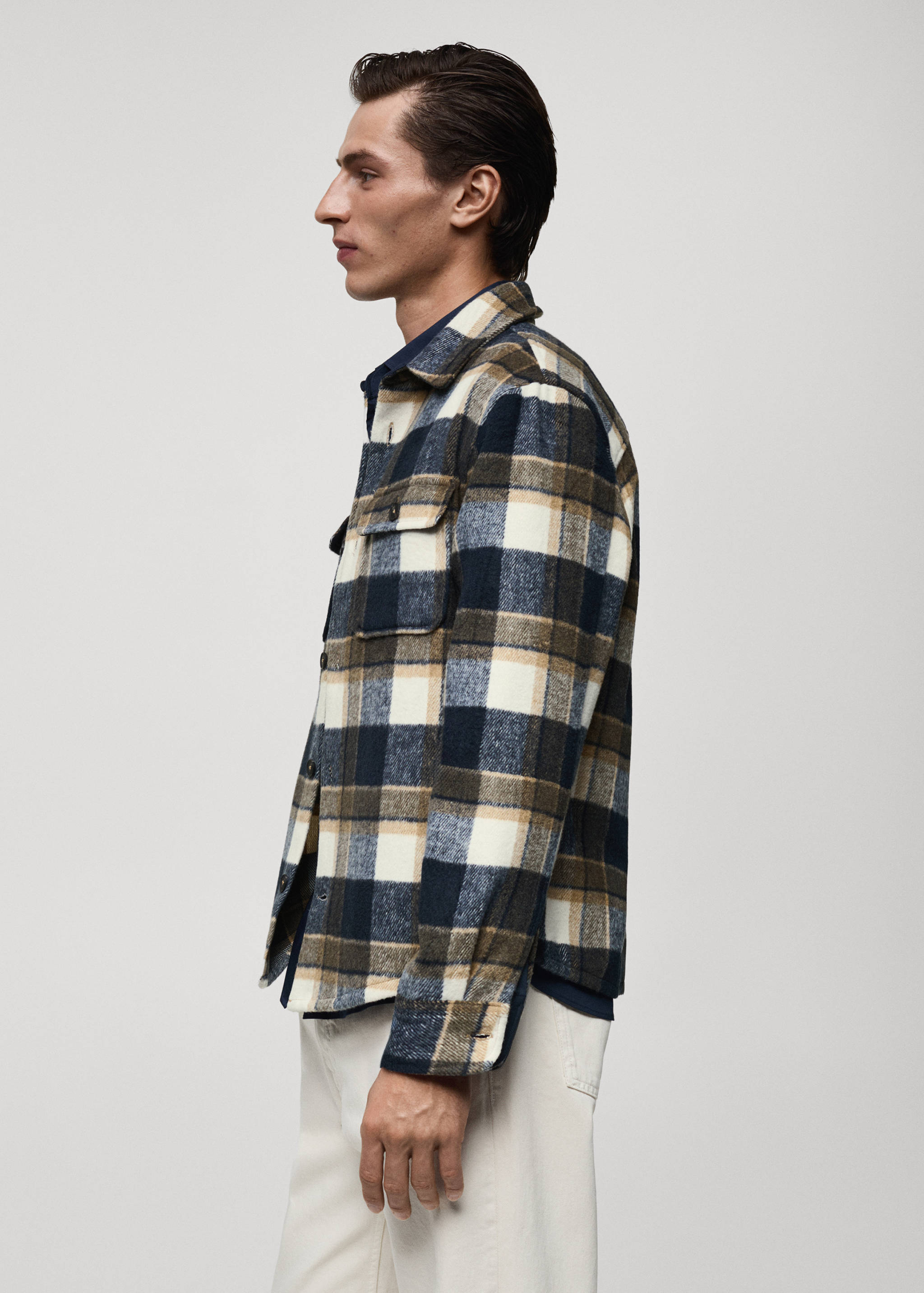 Check flannel overshirt - Details of the article 2