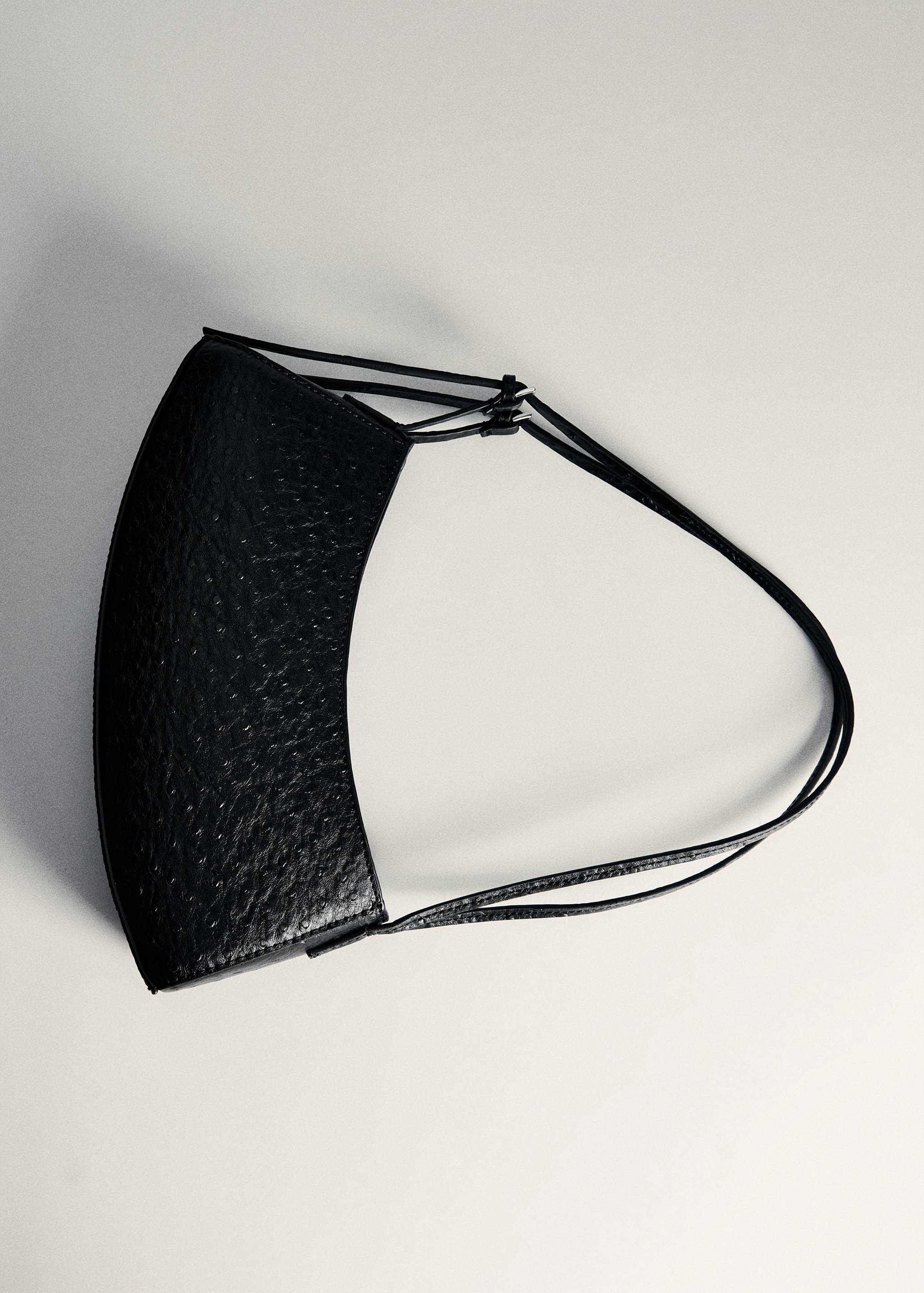 Oval textured bag - Details of the article 5