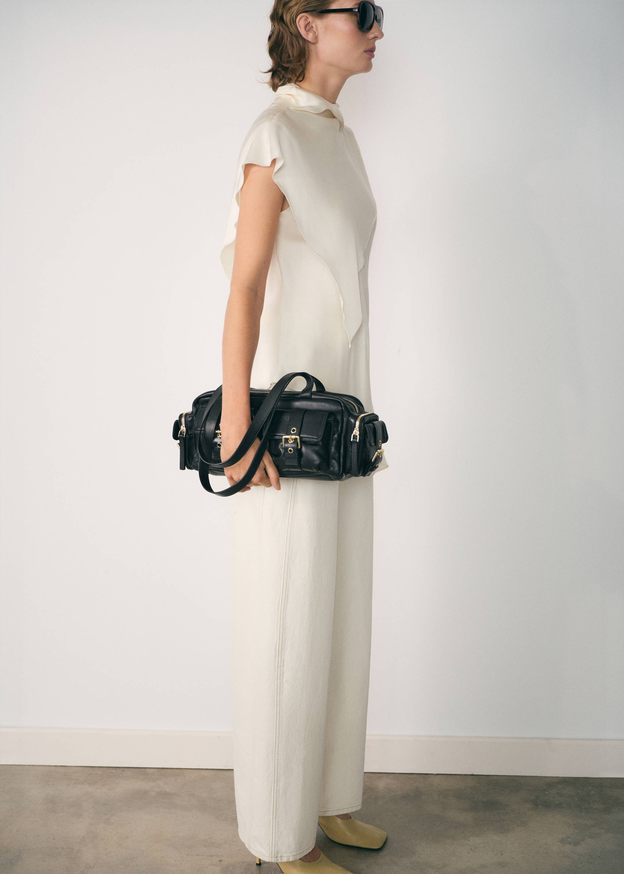 Asymmetric satin blouse - General plane