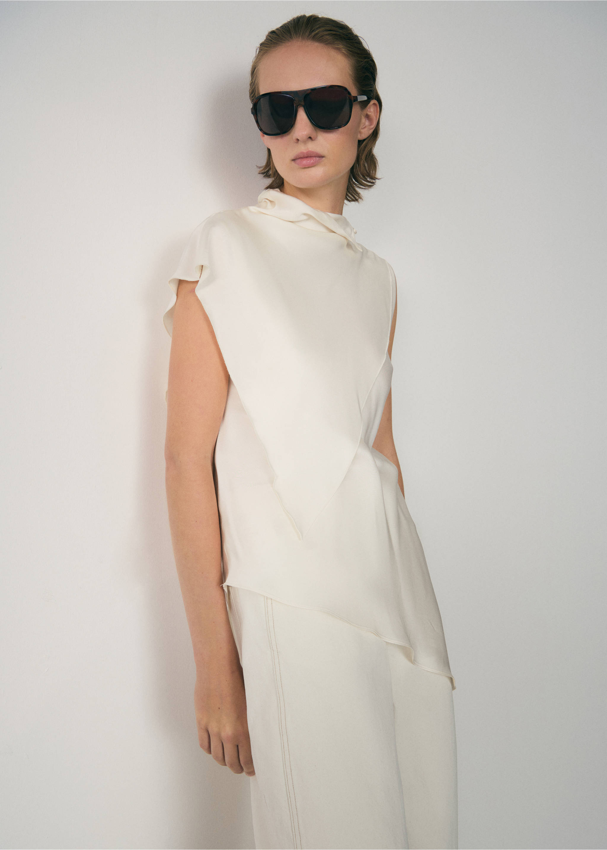 Asymmetric satin blouse - Medium plane, Off White. Ref: 77047936-00.