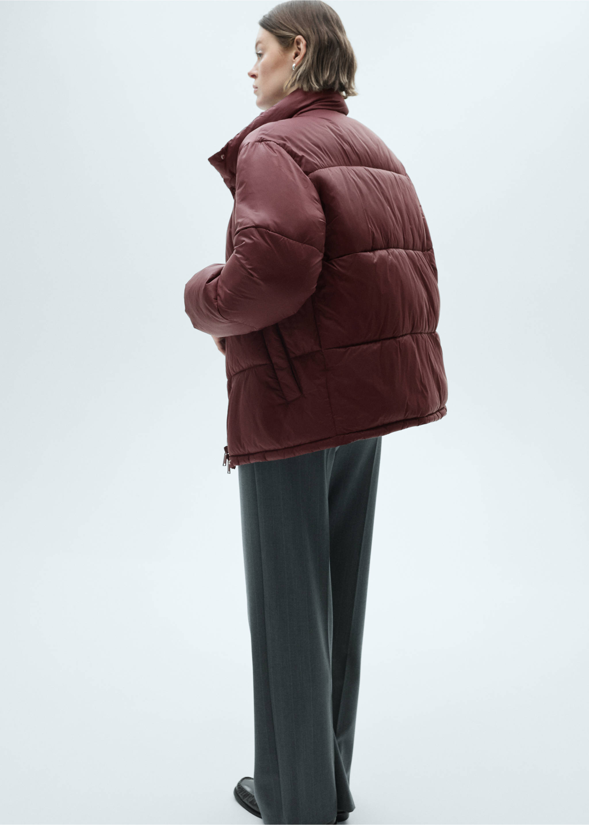 Anorak corto acolchado - Reverso del artículo, Granate. Ref: 77048263-00.