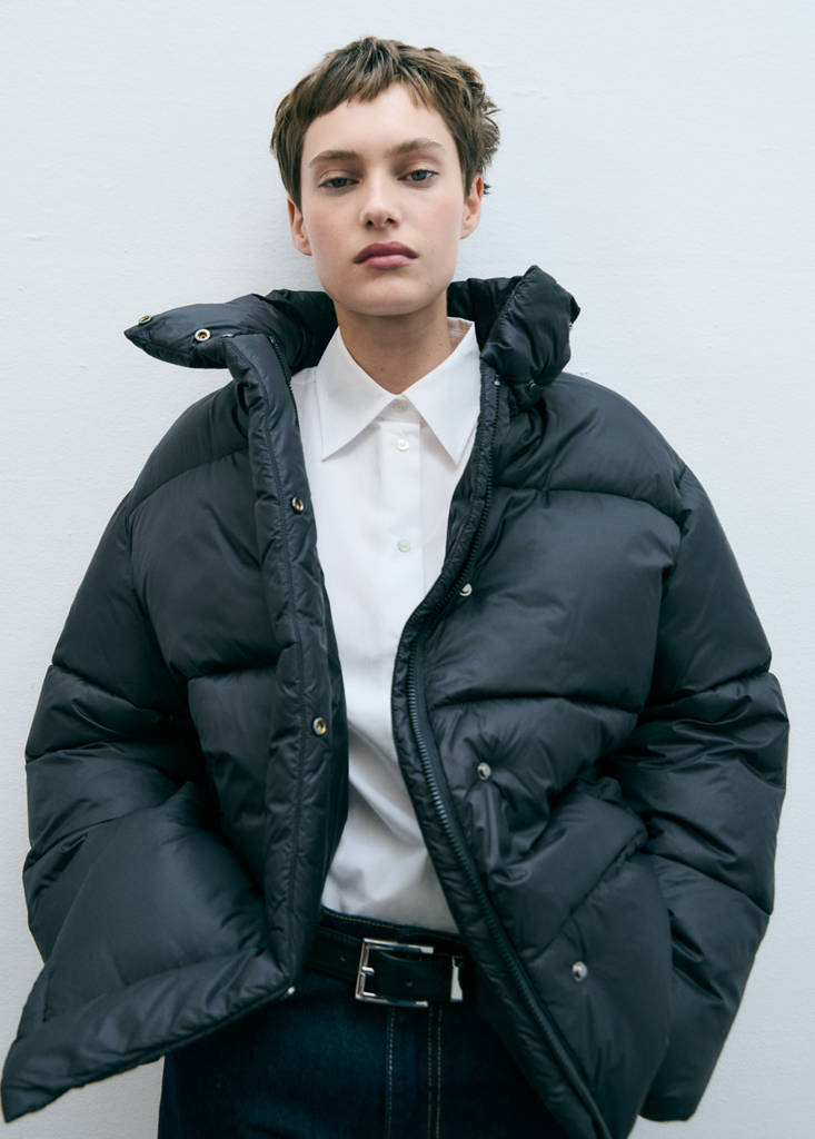 Short quilted anorak — Black