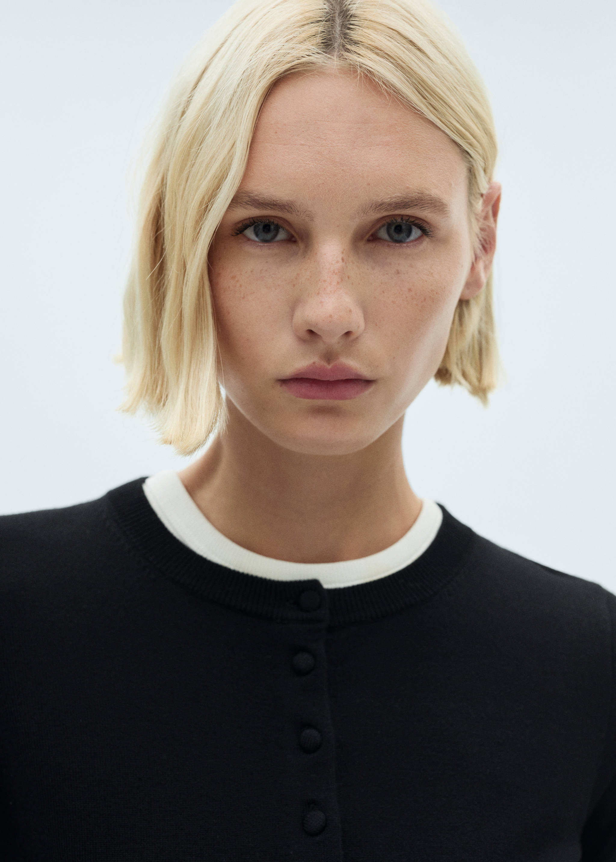 Fine-knit cardigan - Details of the article 1