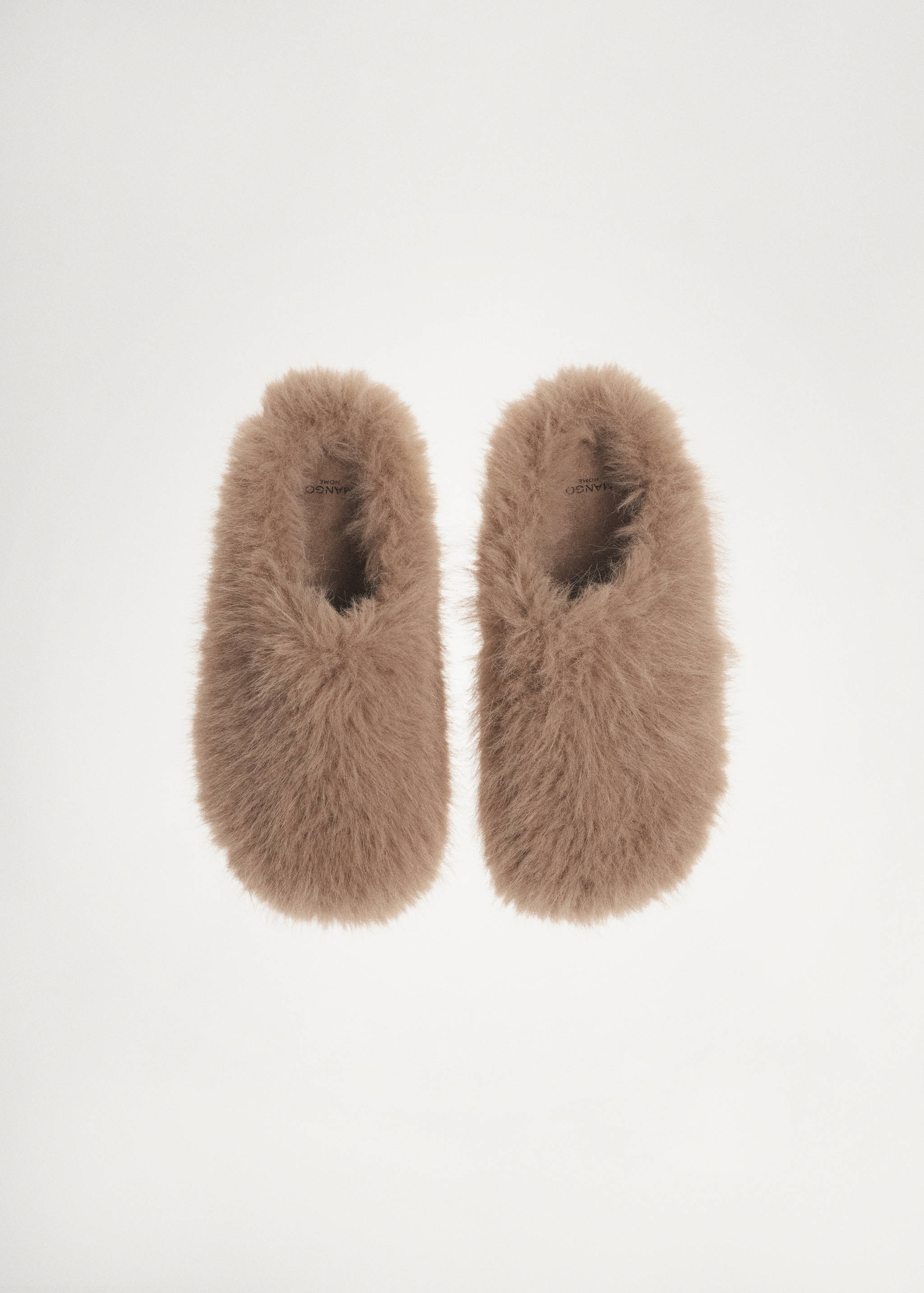 Slippers with faux-fur - Details of the article 5