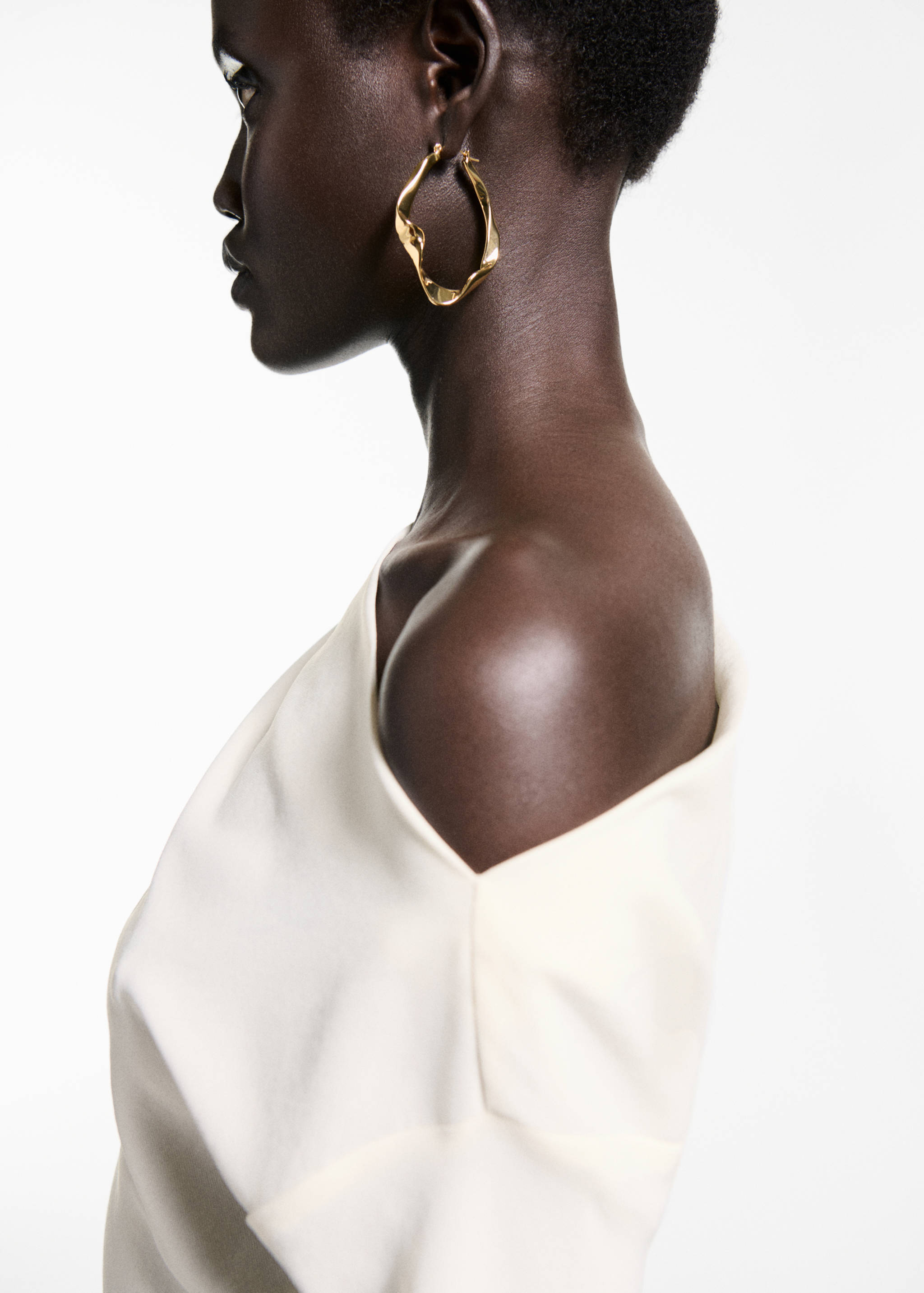 Asymmetrical blouse with ruched detail - Details of the article 1