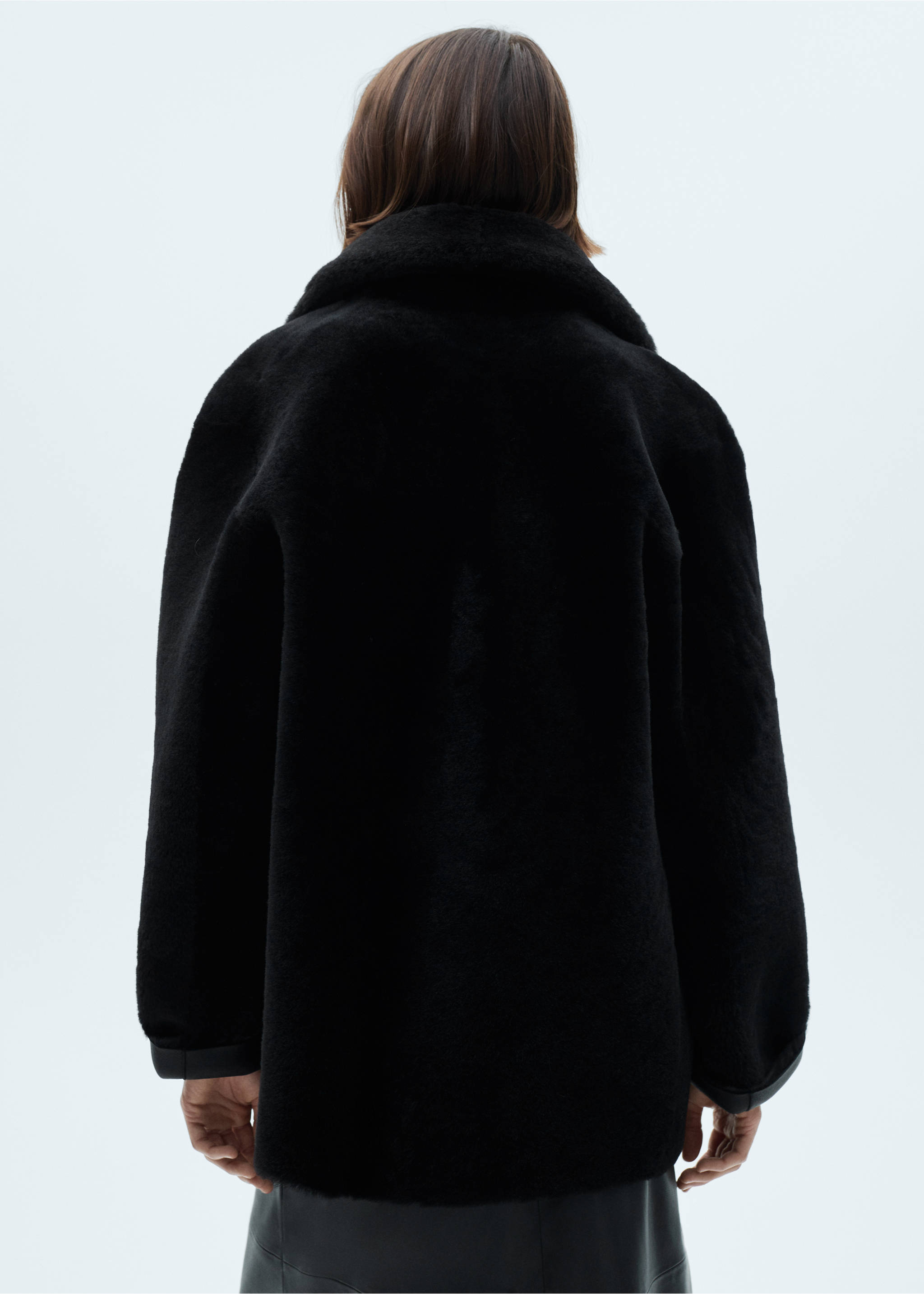 Double-breasted leather coat - Reverse of the article, Black. Ref: 77049064-00.