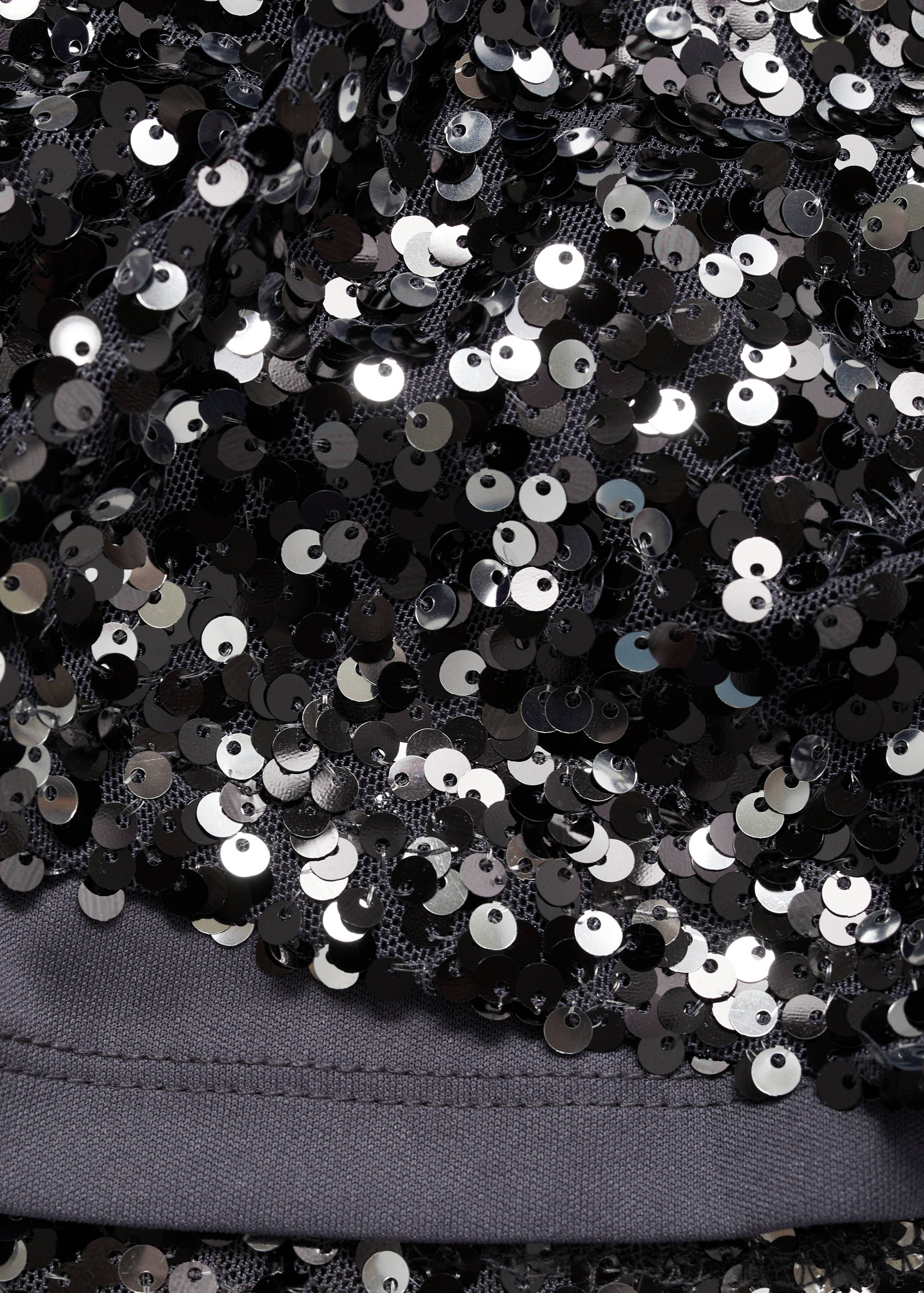 Robe à empiècements en paillettes - Détail de l'article 8