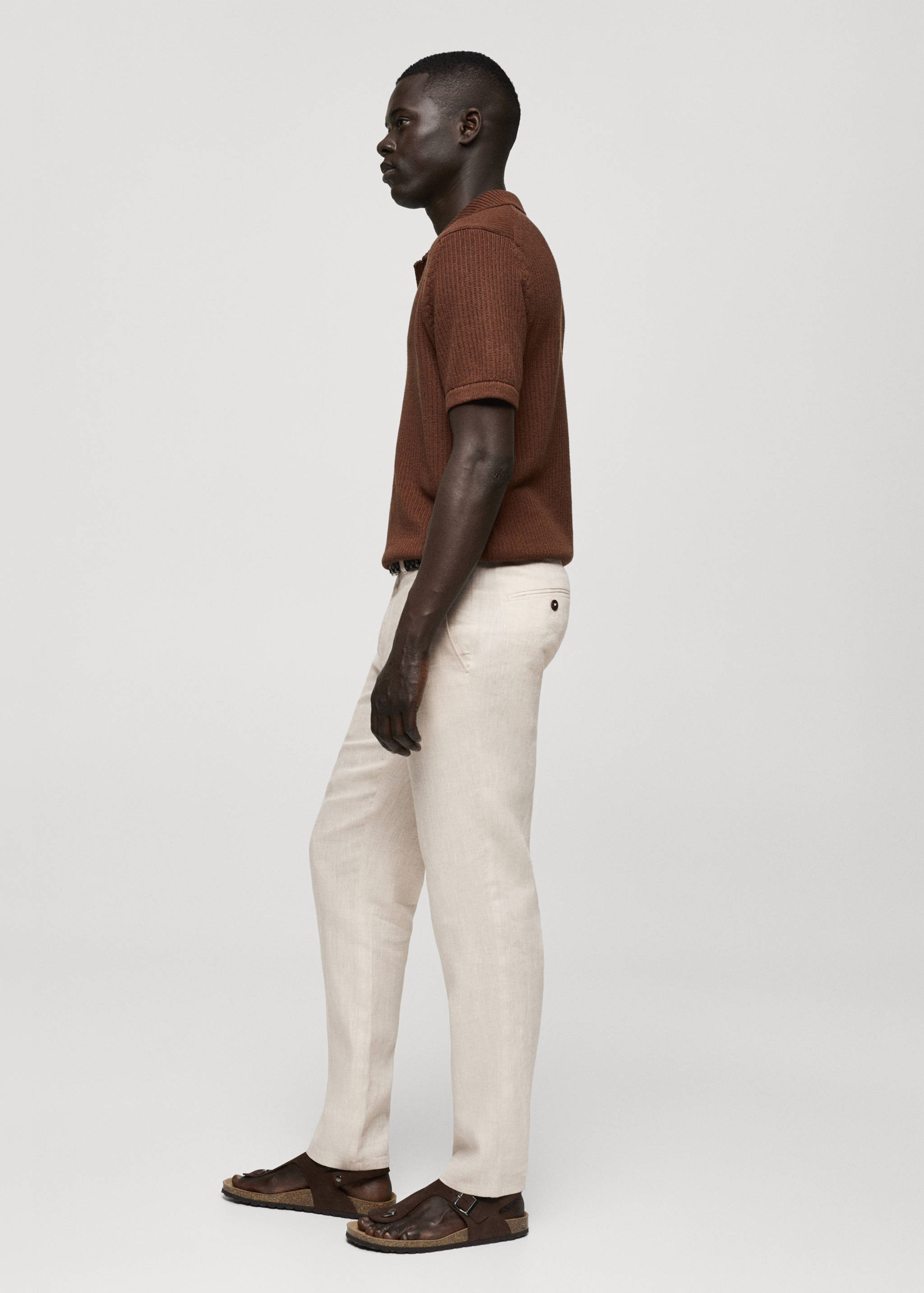 Slim-fit 100% linen trousers - Details of the article 2