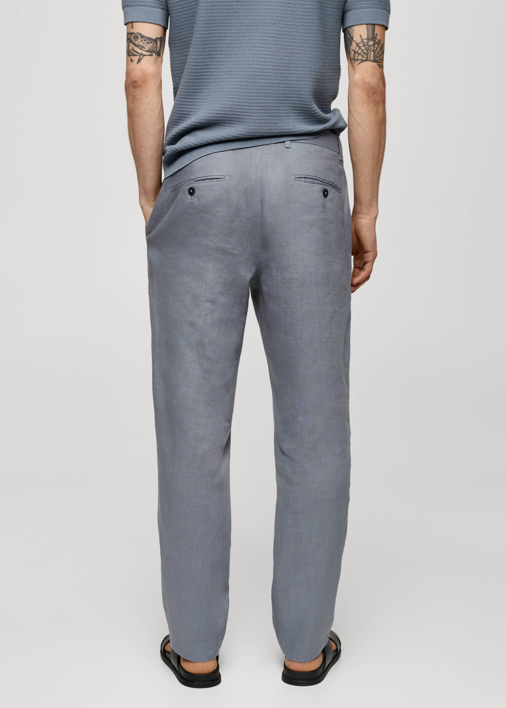 Slim-fit 100% linen trousers - Reverse of the article