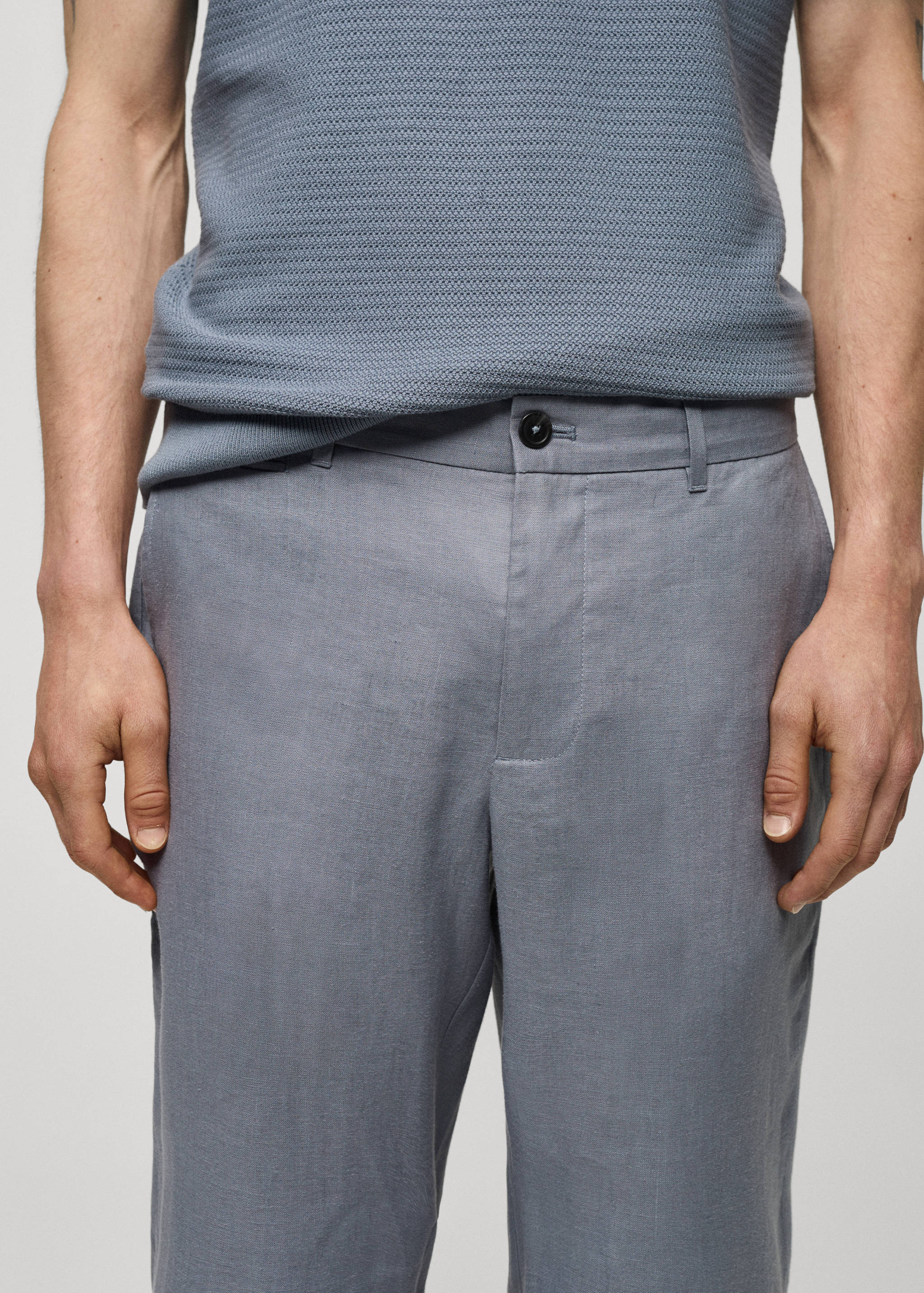 Slim-fit 100% linen trousers - Details of the article 1