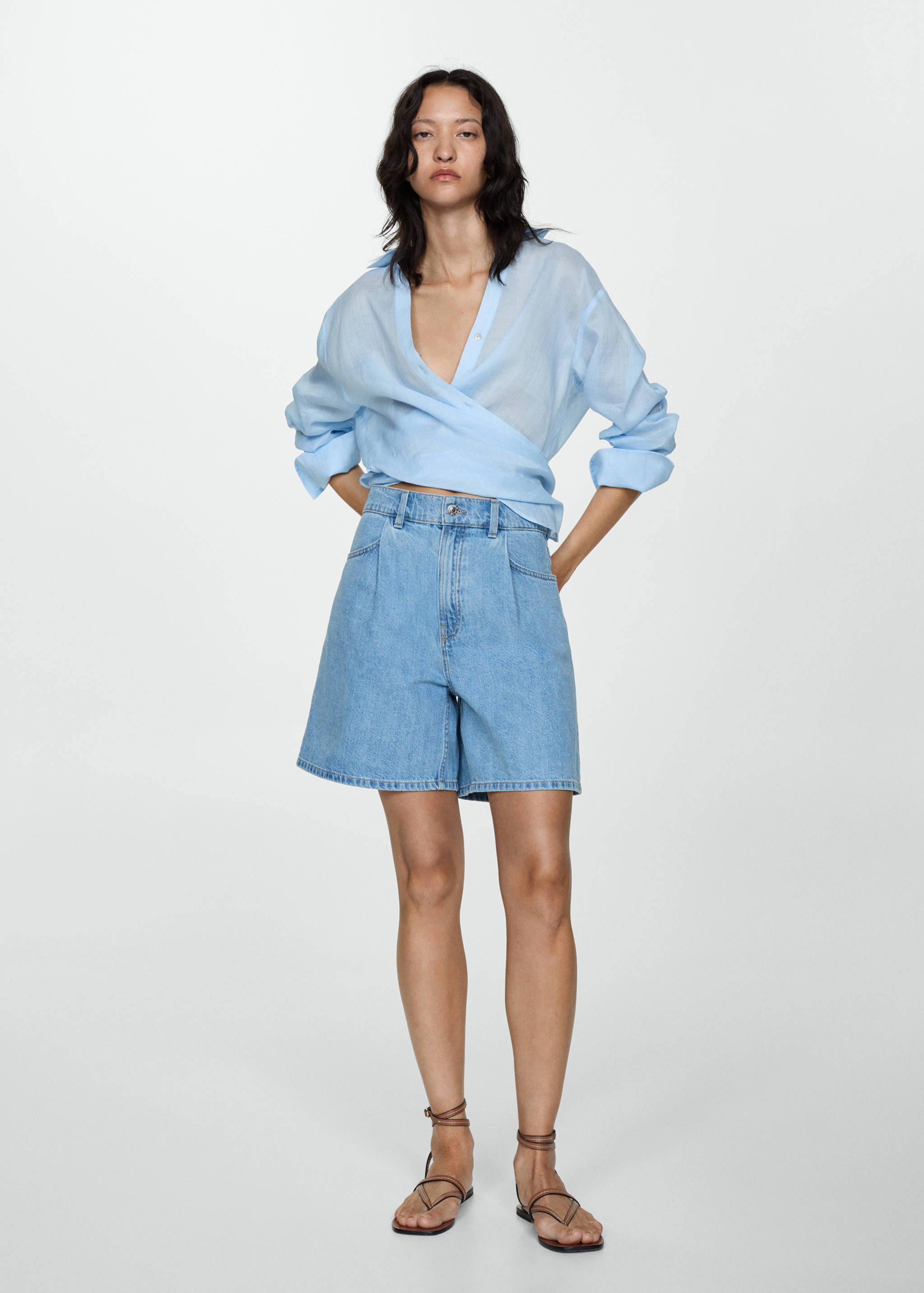 Denim shorts with pleats - General plane