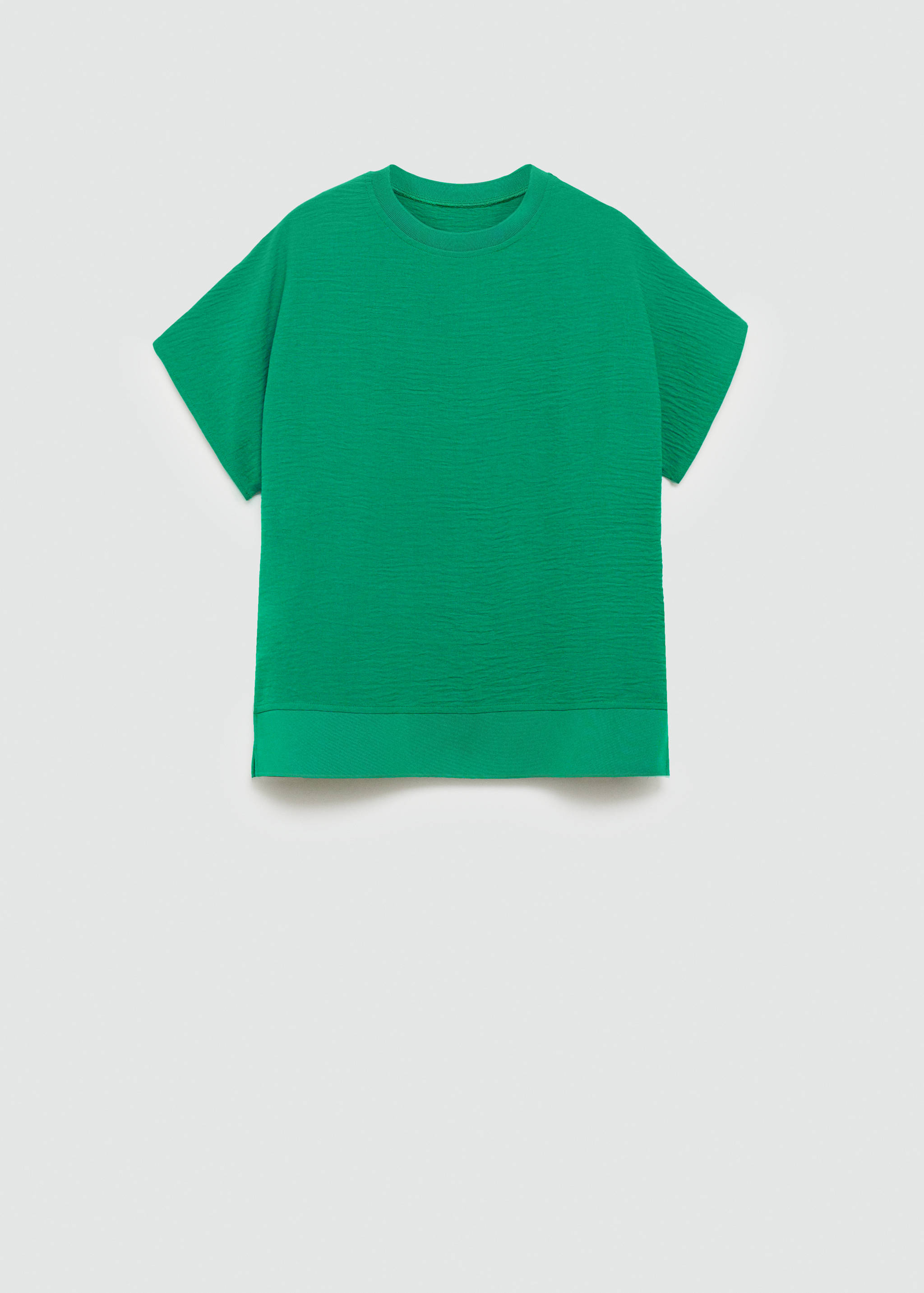 تي شيرت فضفاض بأكمام قصيرة - منتج دون نموذج