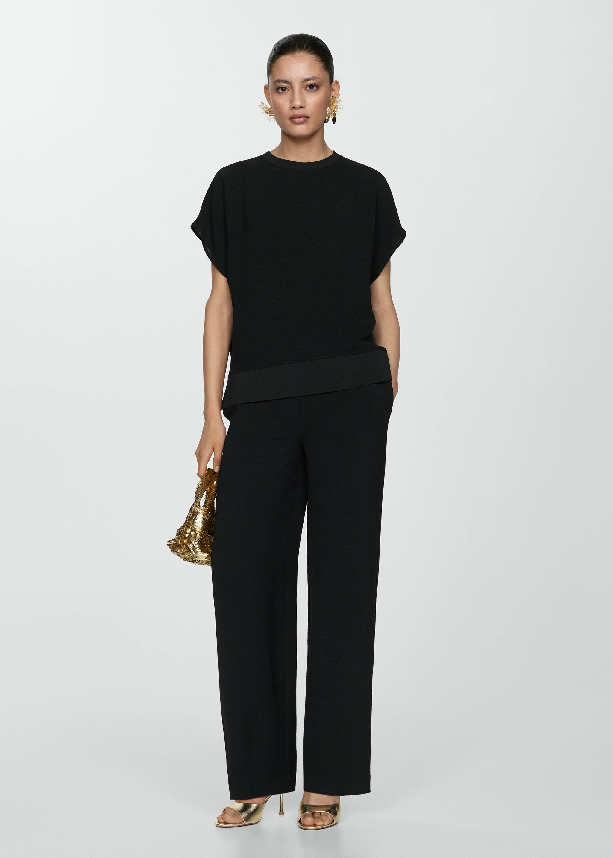 تي شيرت فضفاض بأكمام قصيرة - رؤية عامة